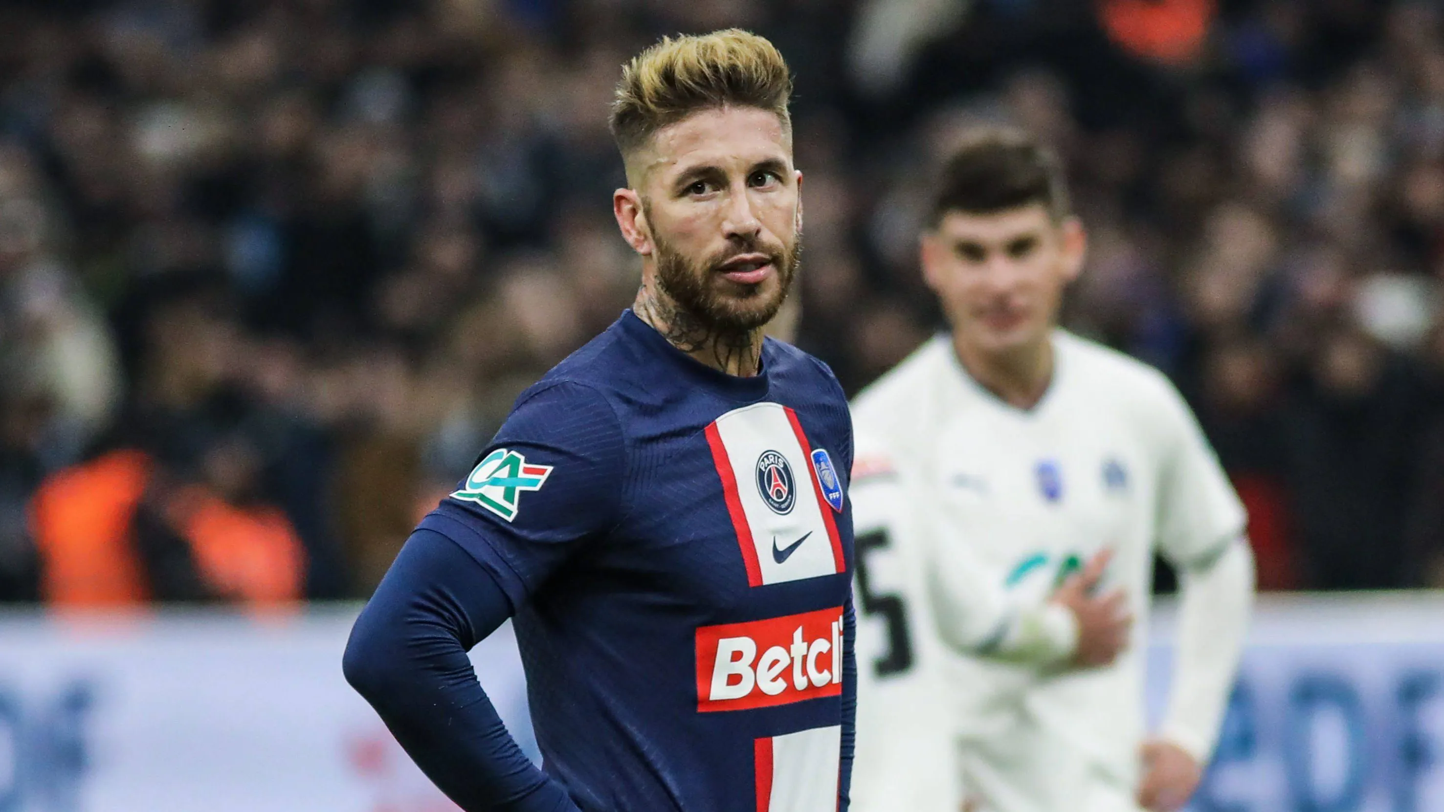 Sergio Ramos open to offers but his goal is to move to MLS