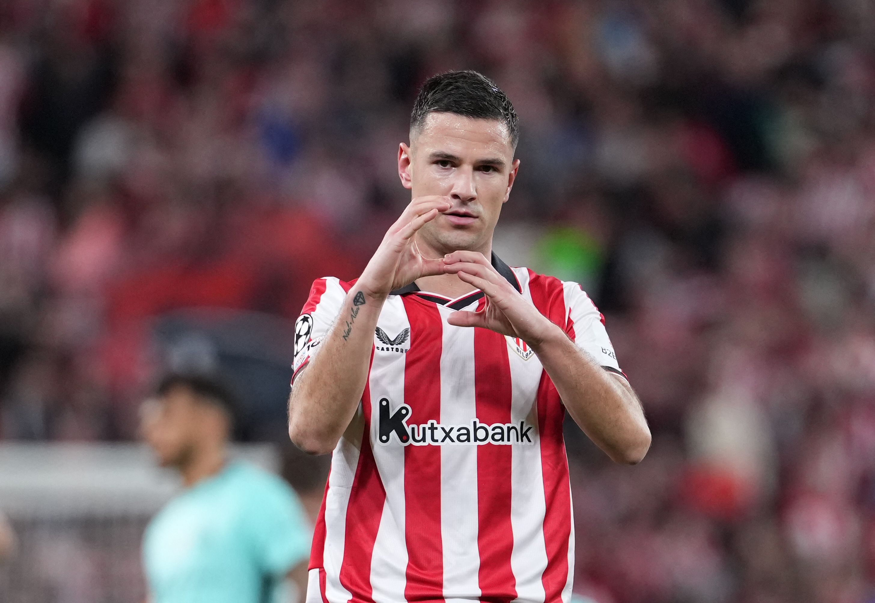 TOPSHOT - Athletic Bilbao's Spanish forward #11 Gorka Guruzeta celebrates scoring his team's second goal during the UEFA Champions League league phase day 8 football match between Athletic Club Bilbao and Sporting CP at San Mames Stadium in Bilbao on January 28, 2026. (Photo by Cesar MANSO / AFP)