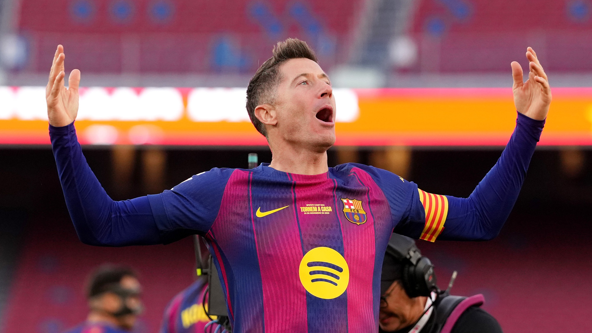 Robert Lewandowski celebra un gol.