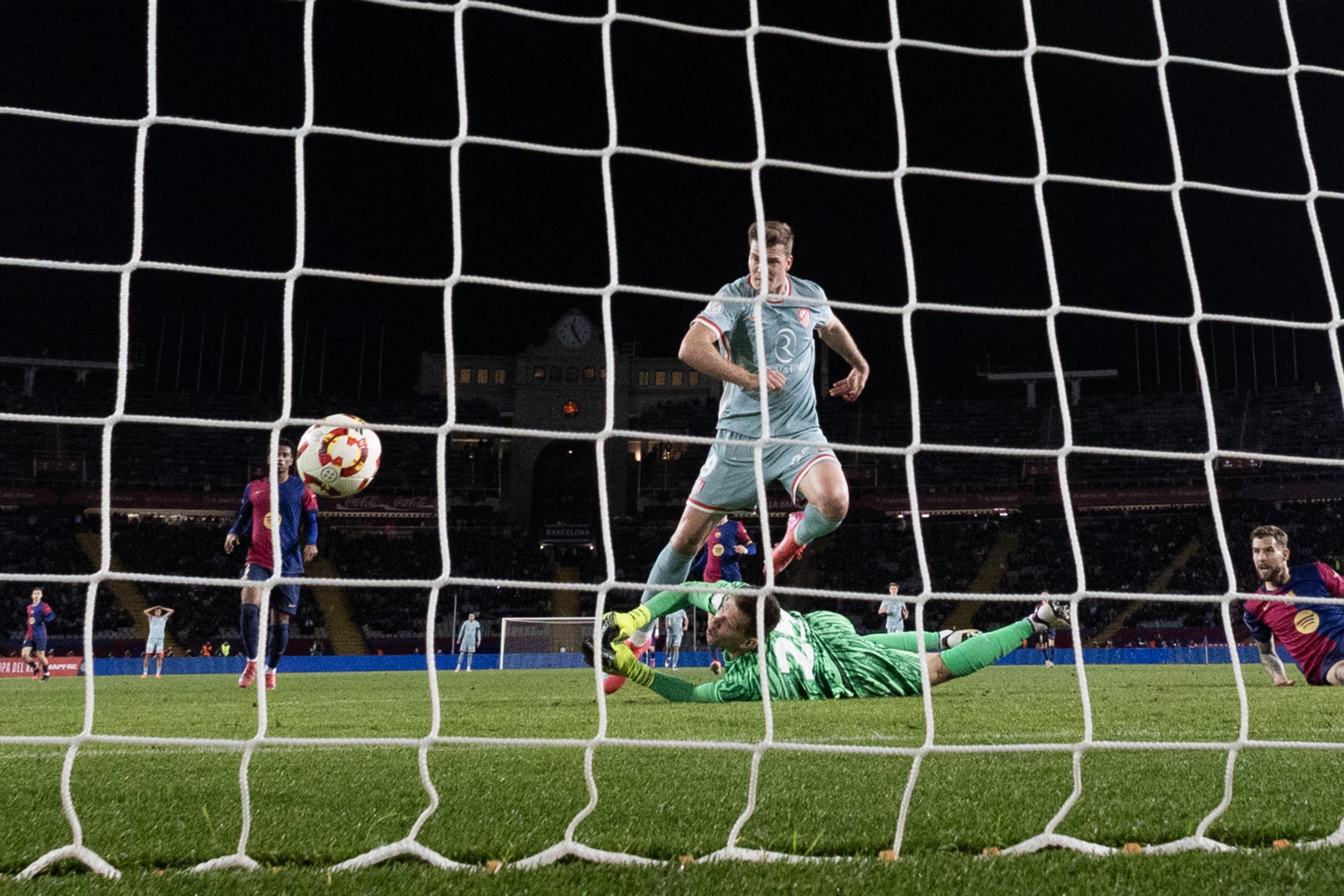 25/02/25 PARTIDO SEMIFINAL IDA  COPA DEL REY
BARCELONA - ATLETICO DE MADRID 
GOL 4-4 SORLOTH REMOTO 