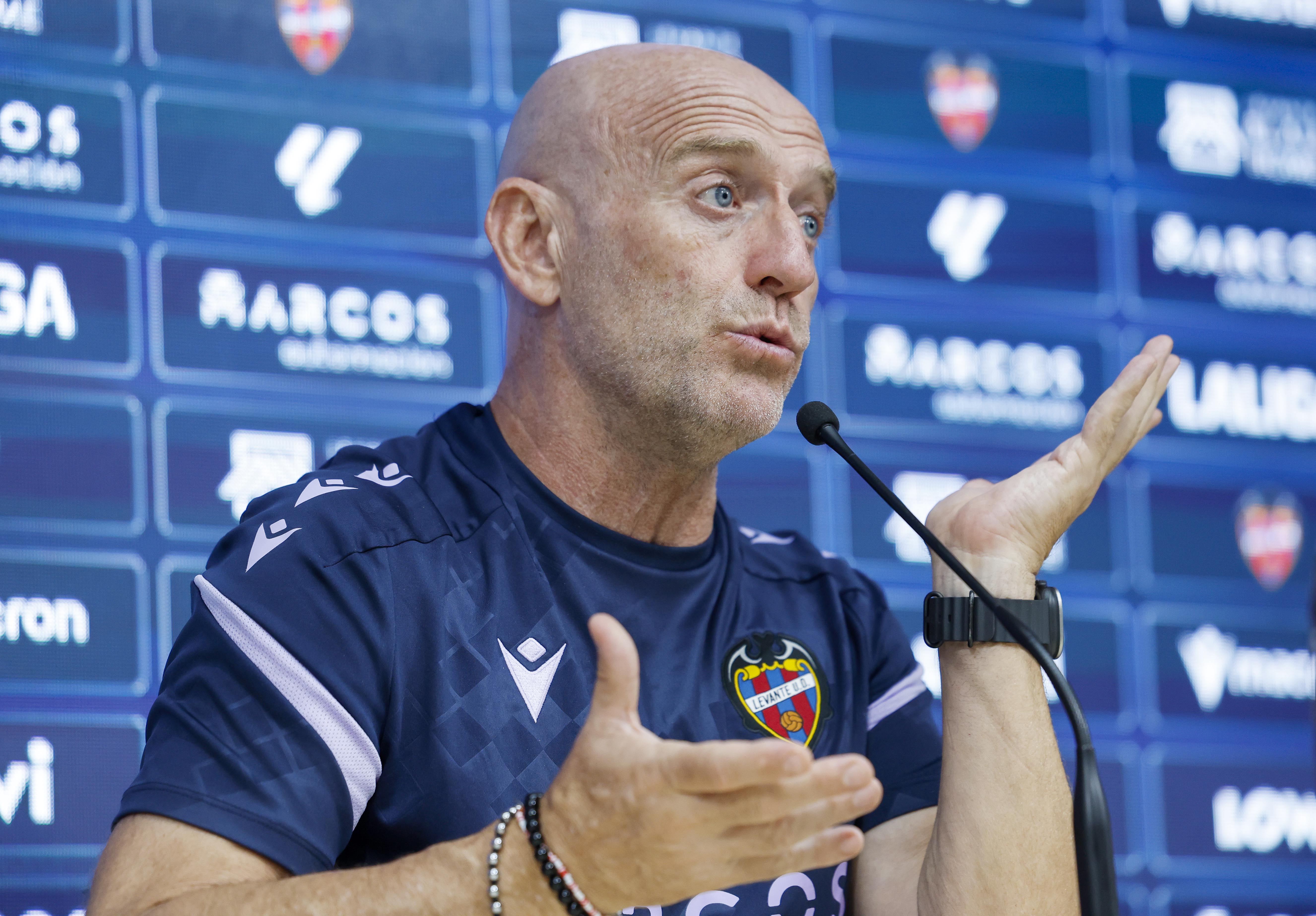 22/08/25
LEVANTE UD 
RUEDA DE PRENSA DE JULIAN CALERO 
