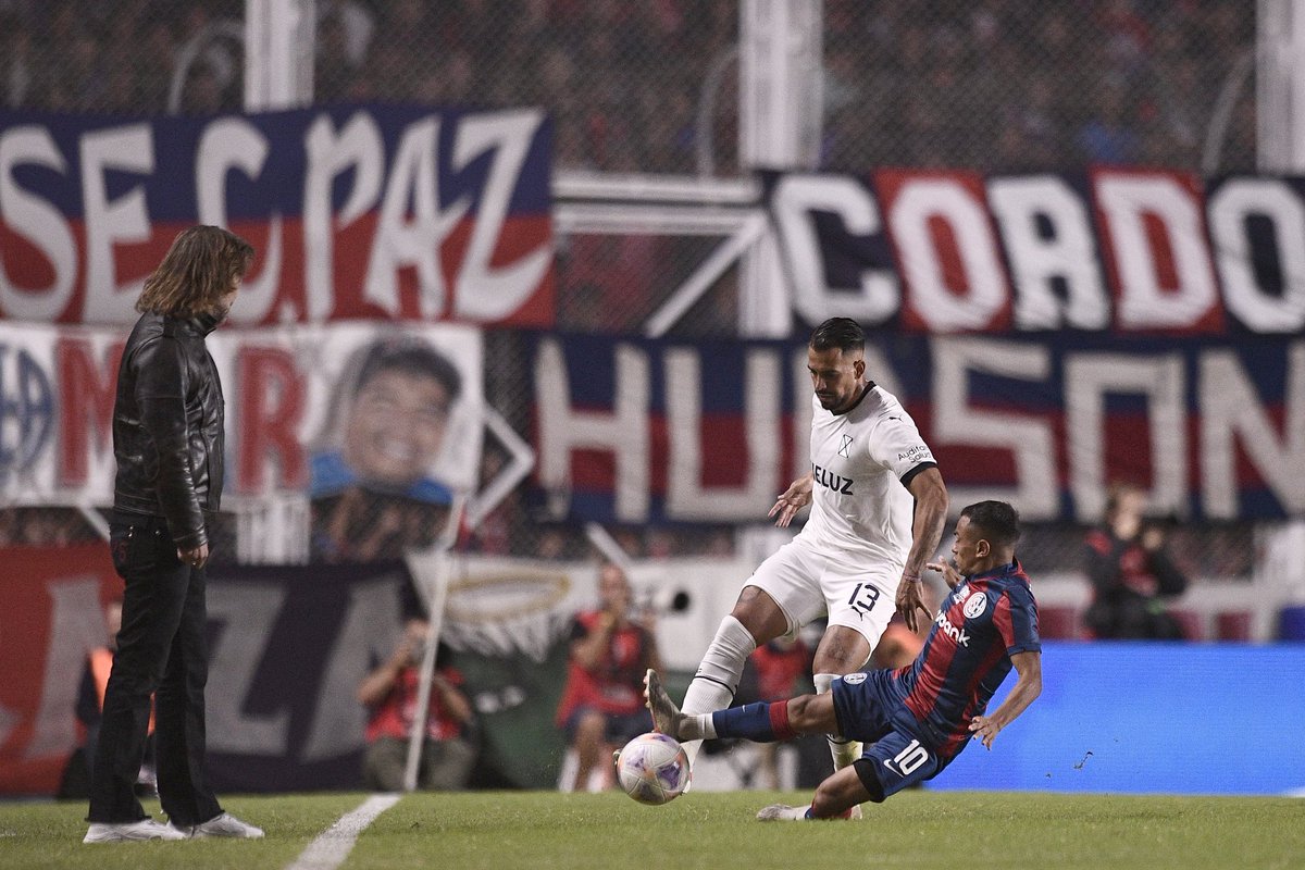 San Lorenzo e Independiente reparten puntos en un choque de intensidad