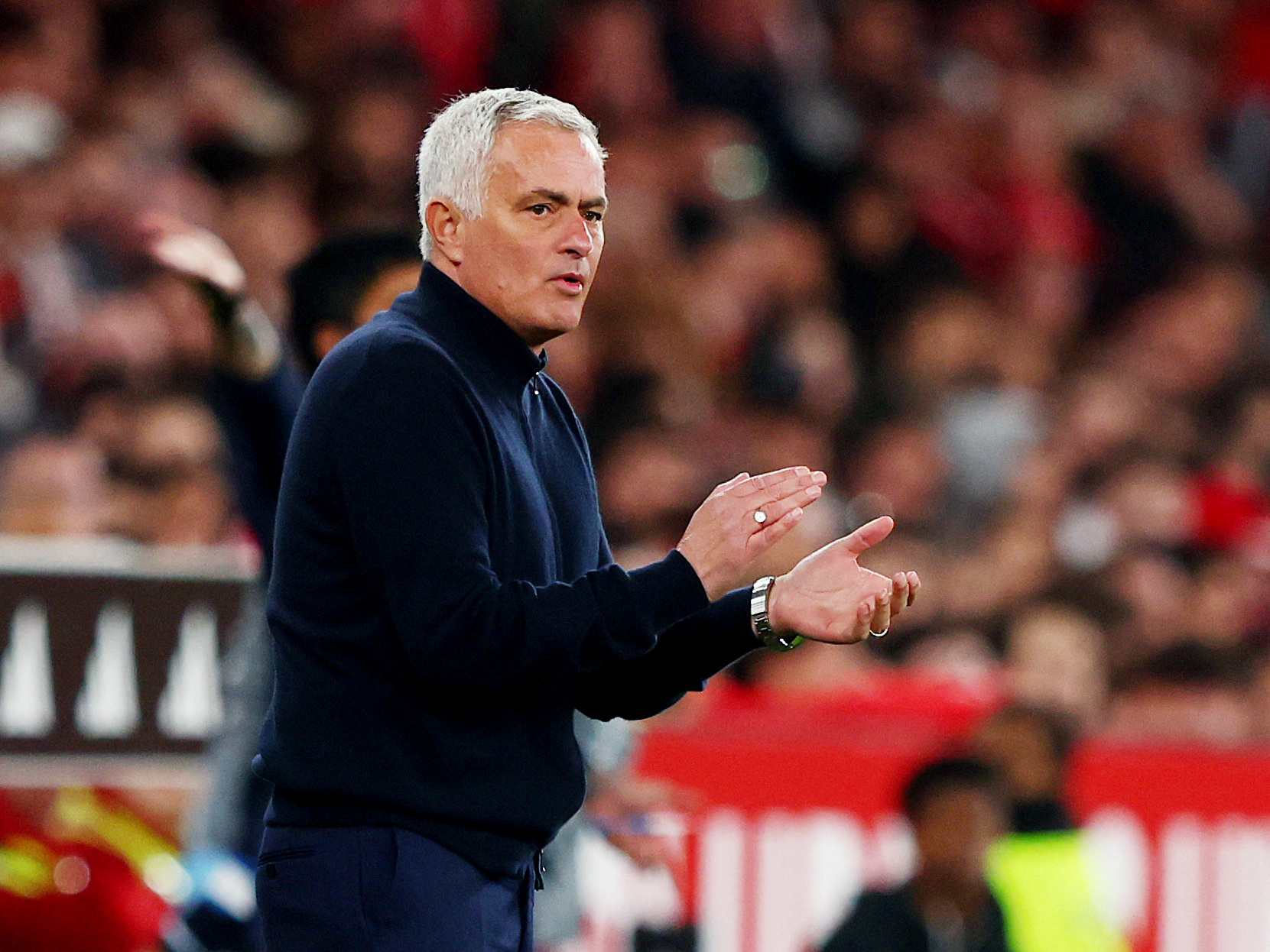 Soccer Football - Primeira Liga - Benfica v FC Porto - Estadio da Luz, Lisbon, Portugal - March 8, 2026 Benfica coach Jose Mourinho during the match REUTERS/Pedro Nunes
