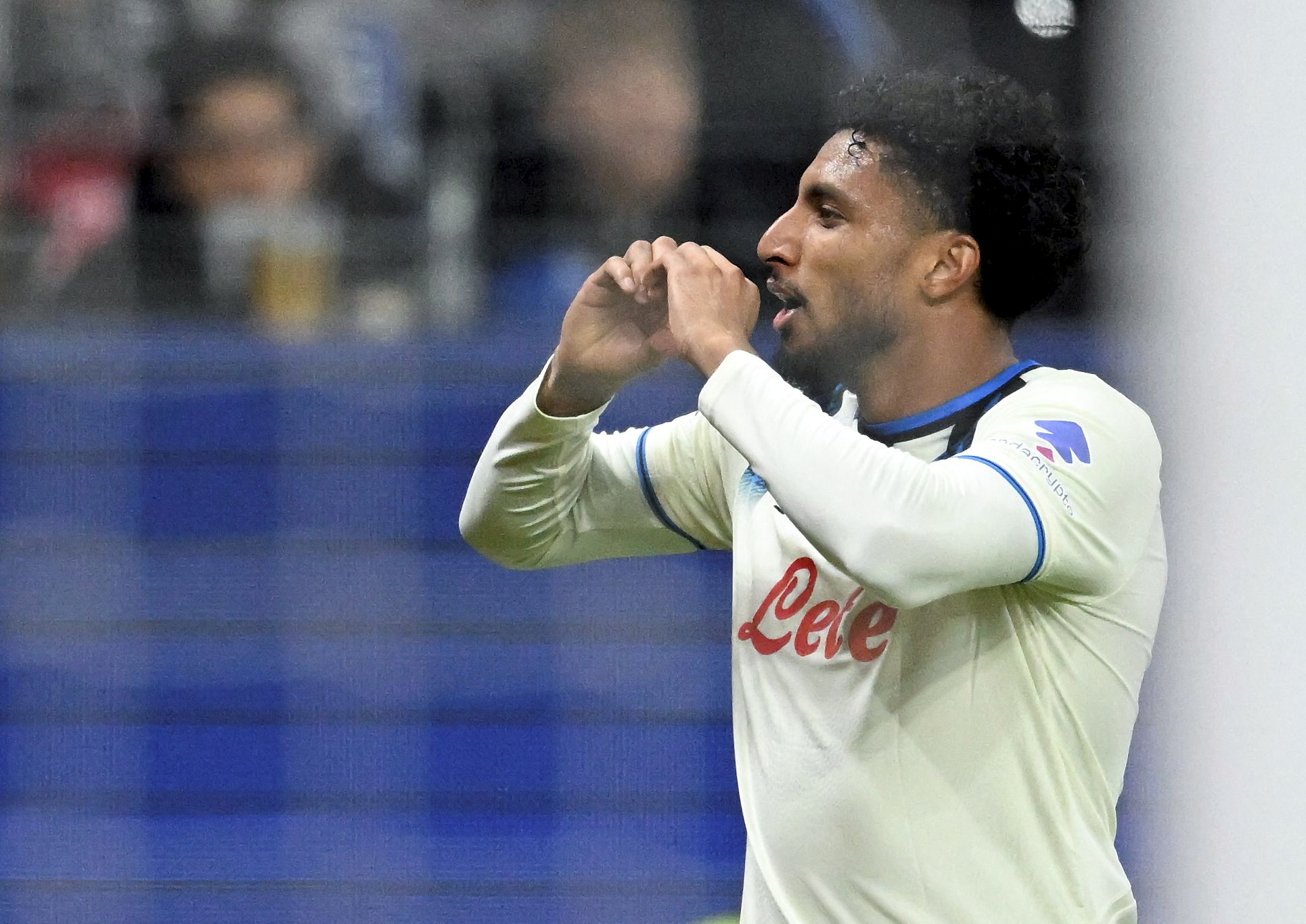 Atalanta's Brazilian midfielder #13 Ederson celebrates scoring his team's second goal during the UEFA Champions League league phase day 5 football match between Eintracht Frankfurt and Atalanta Bergamo in Frankfurt, Germany, on November 26, 2025. (Photo by Kirill KUDRYAVTSEV / AFP)