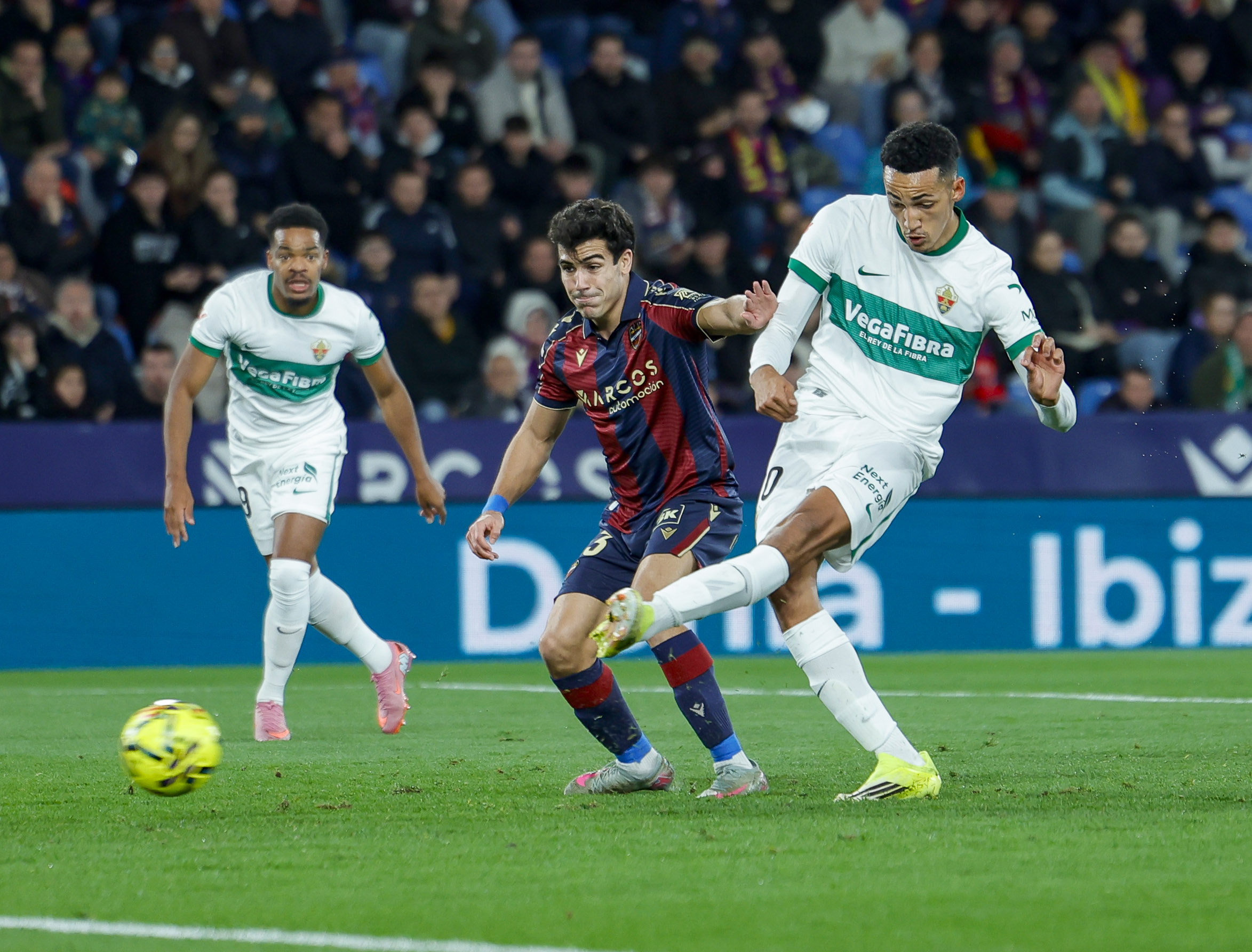 23/01/26
LIGA EA SPORTS
LEVANTE UD - ELCHE CF