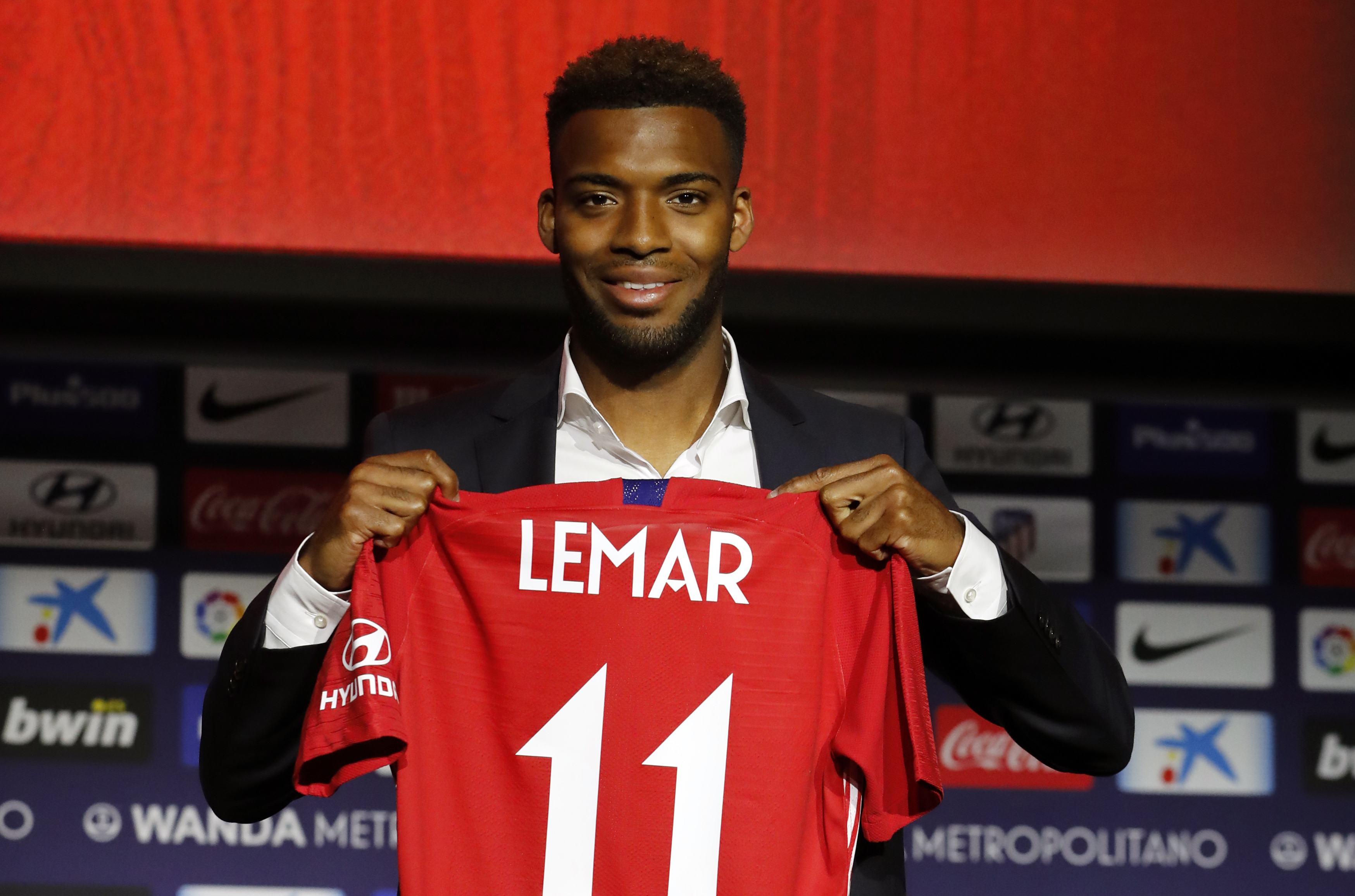 Lemar más cerca del Girona que de Francia