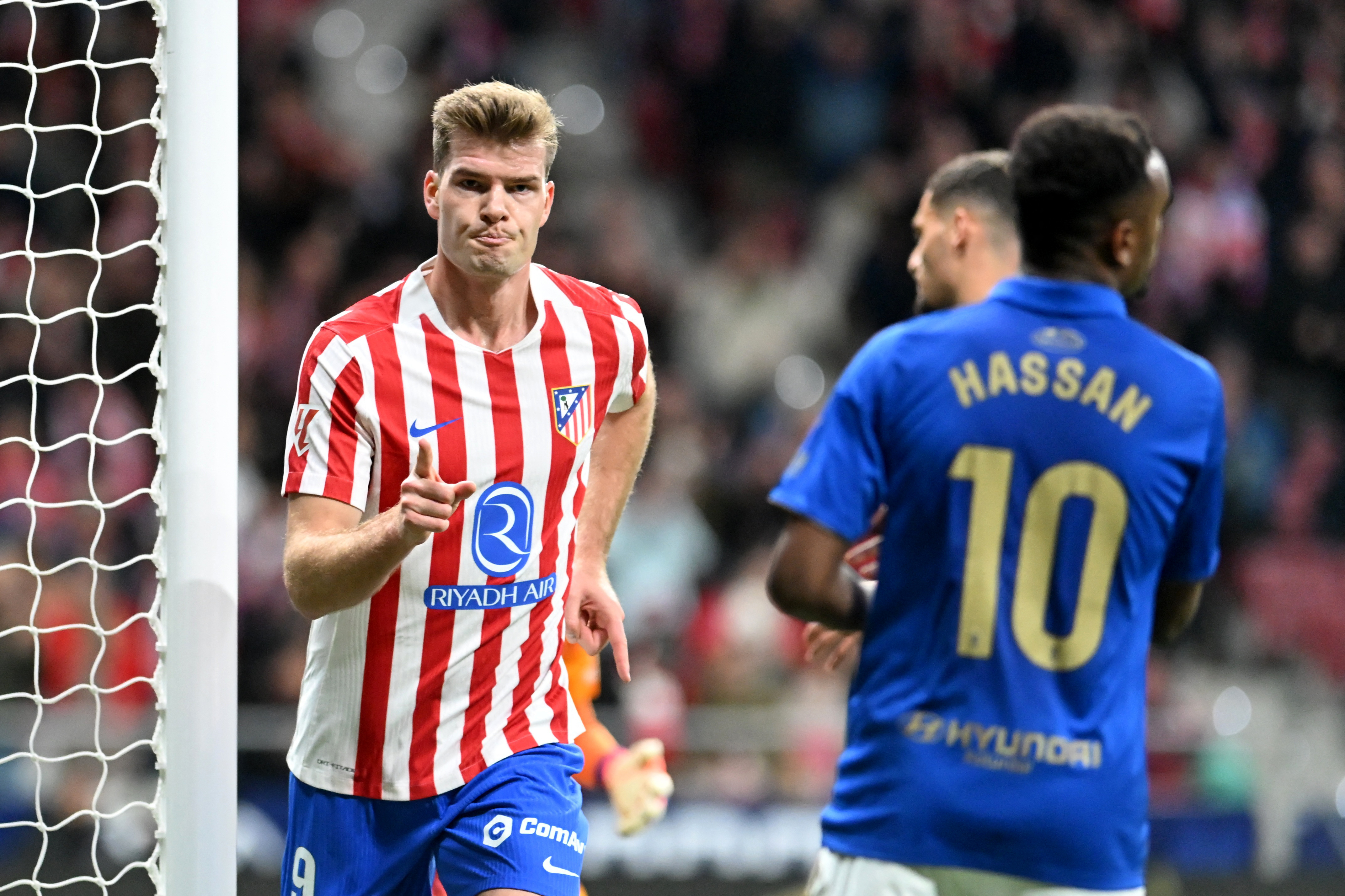 Alexander Sorloth celebra un gol.