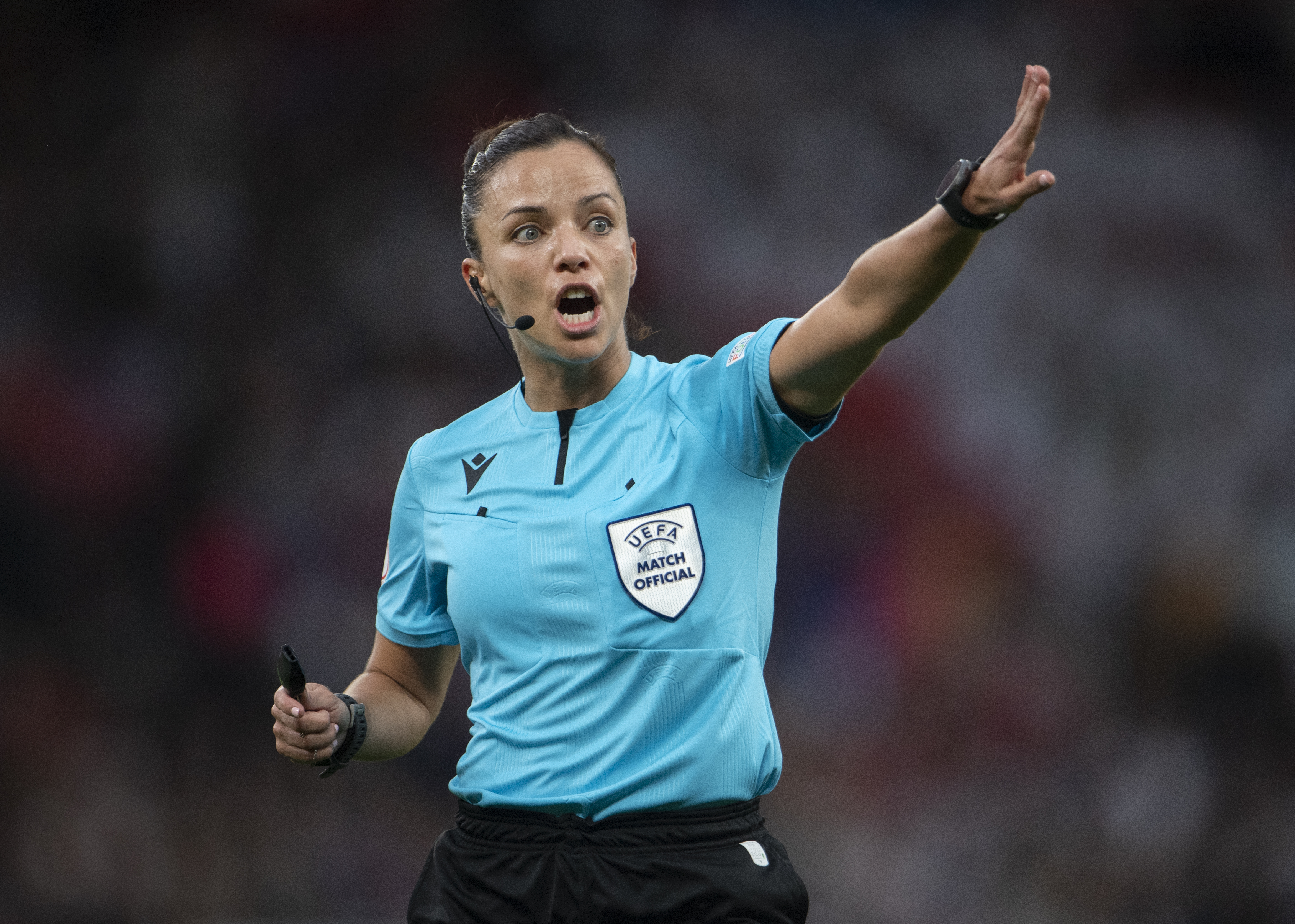 Huerta de Aza, la profesora que dejó las aulas por el arbitraje