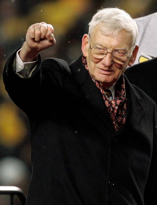 Dan Rooney, Pittsburgh Steelers' beloved owner, dies aged 84