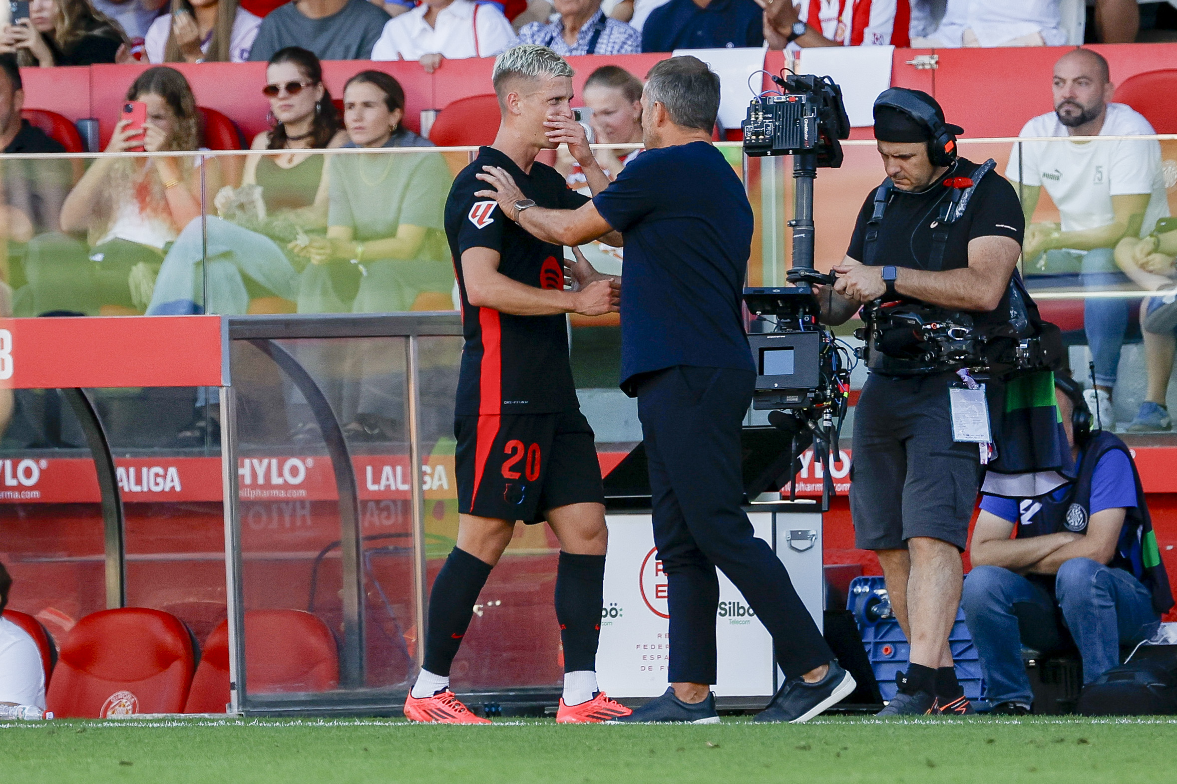 15/09/24 PARTIDO PRIMERA DIVISION  JORNADA 5 
GIRONA - BARCELONA 
DANI OLMO CAMBIO SUSITUCION LESION HANSI FLICK