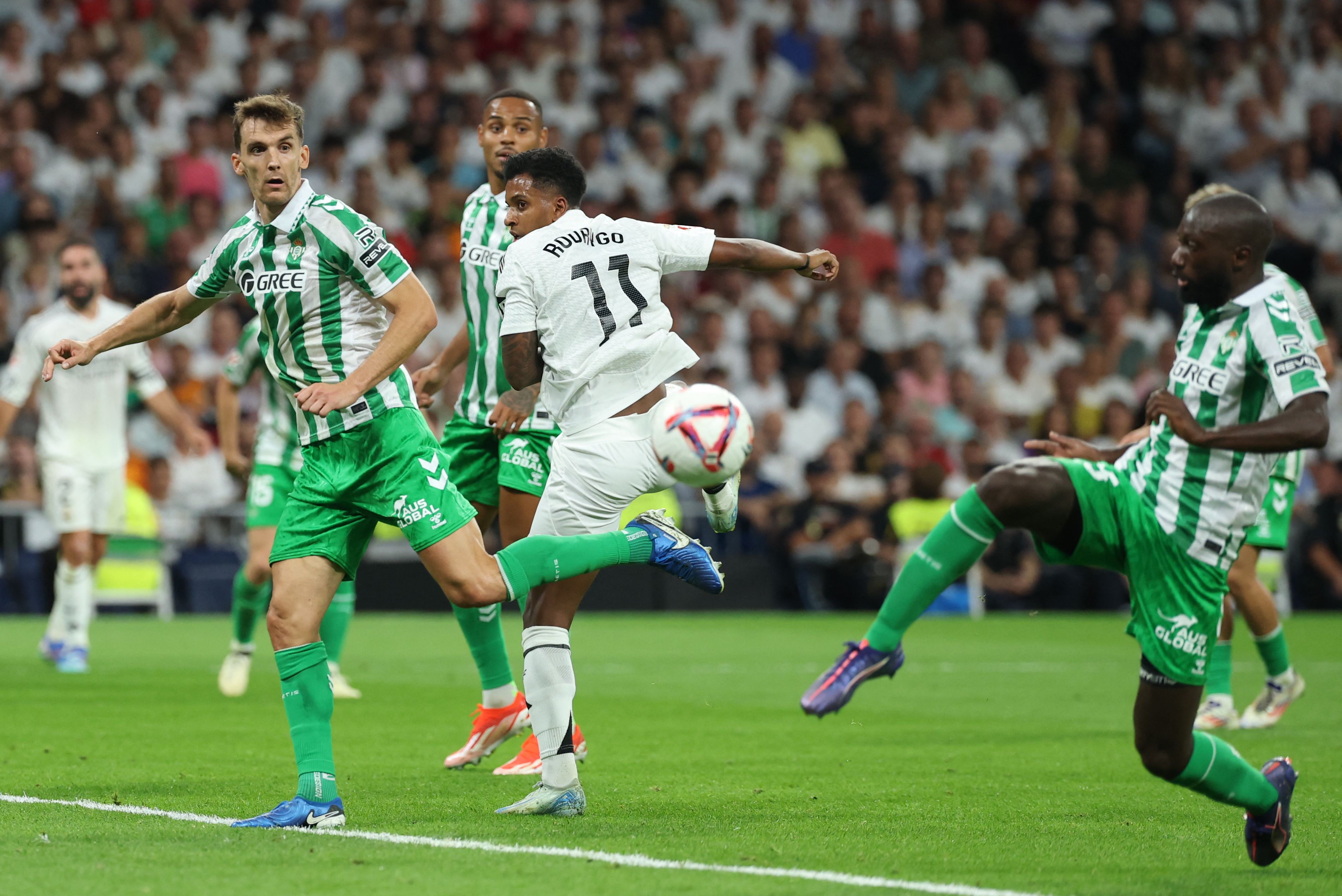 Rodrygo y Diego Llorente