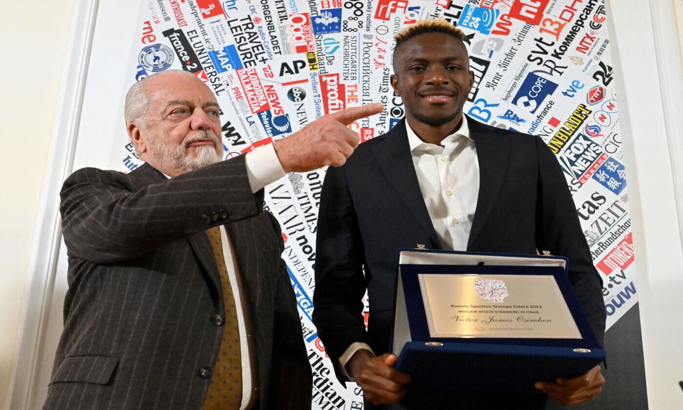 De Laurentiis con Osimhen, en una imagen de archivo.