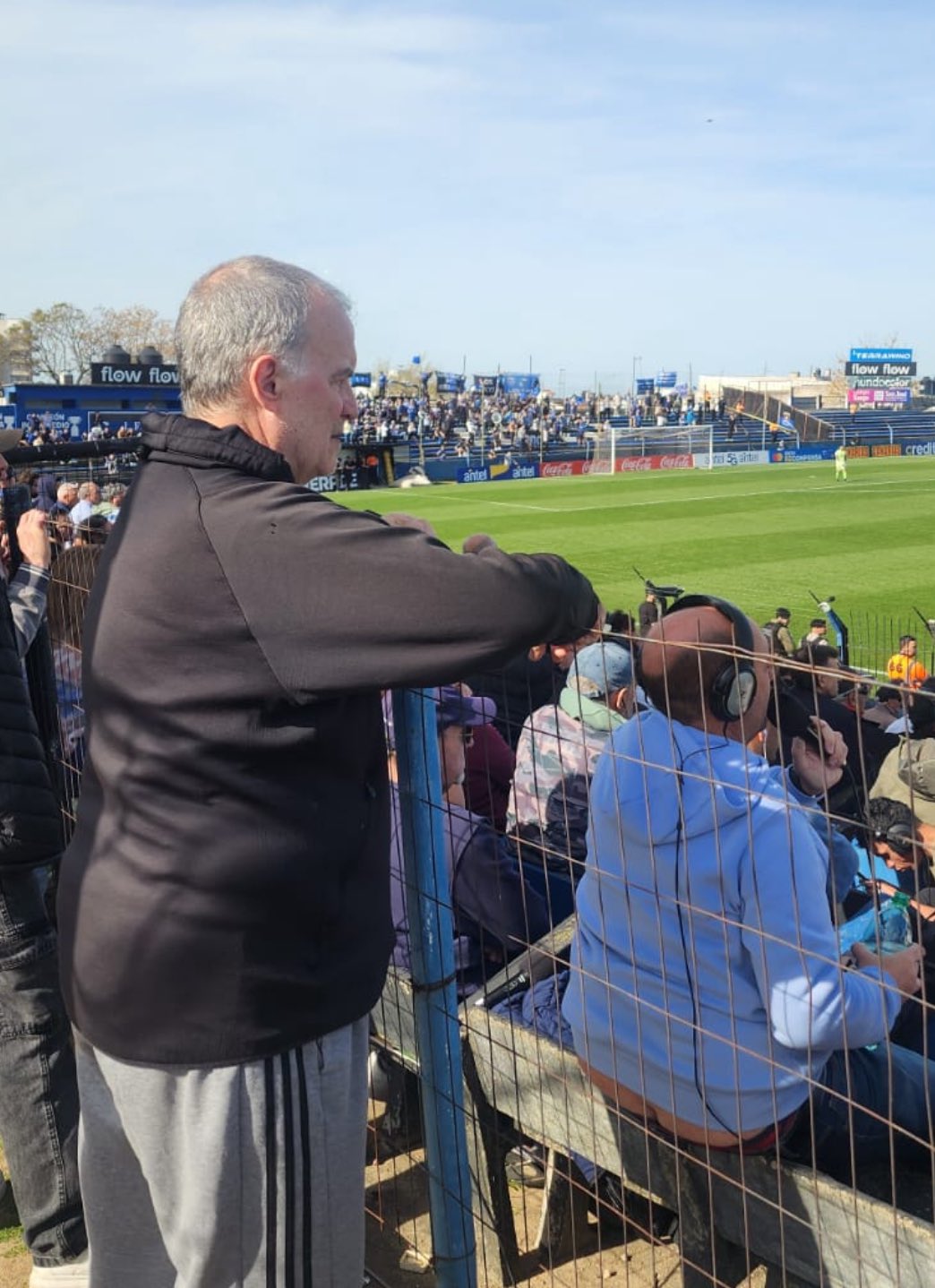 Spencer Abigail Solo Play - Rare Moments from Her Personal Life