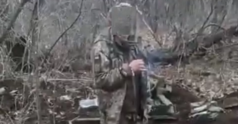Indignación en Ucrania tras la muerte del soldado desarmado que fumaba un cigarrillo