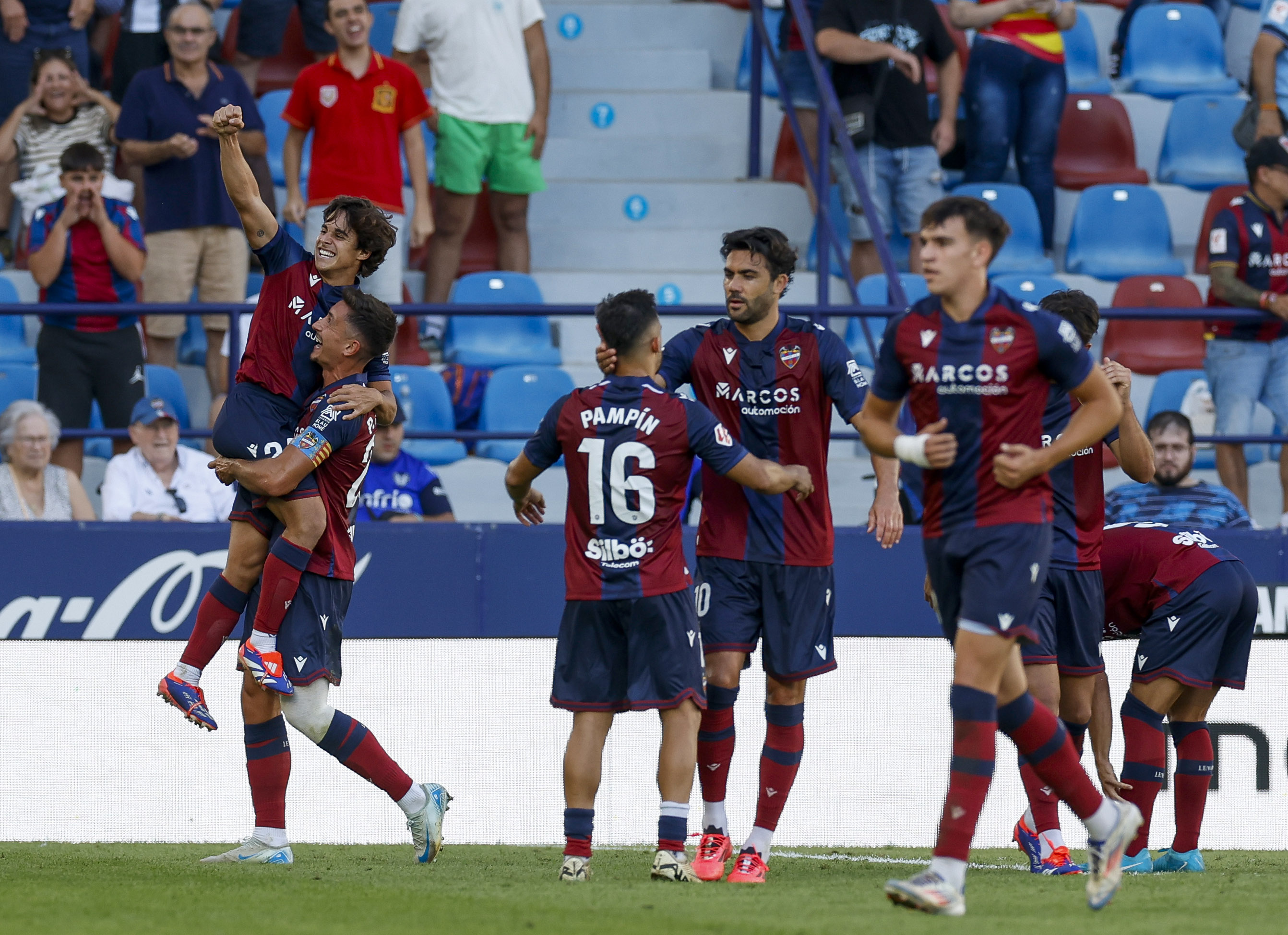 14/09/24 PARTIDO SEGUNDA DIVISION 
LEVANTE UD - CD ELDENSE 


GOL 3-1 CARLOS ALVAREZ ALEGRIA 