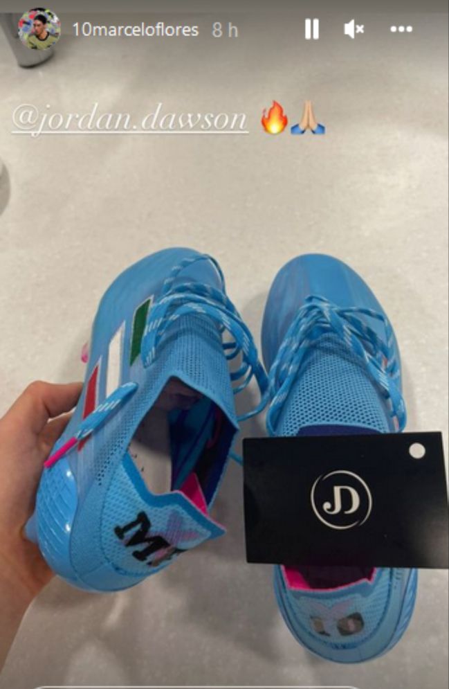 Marcelo Flores presume los colores de México en los botines - AS México