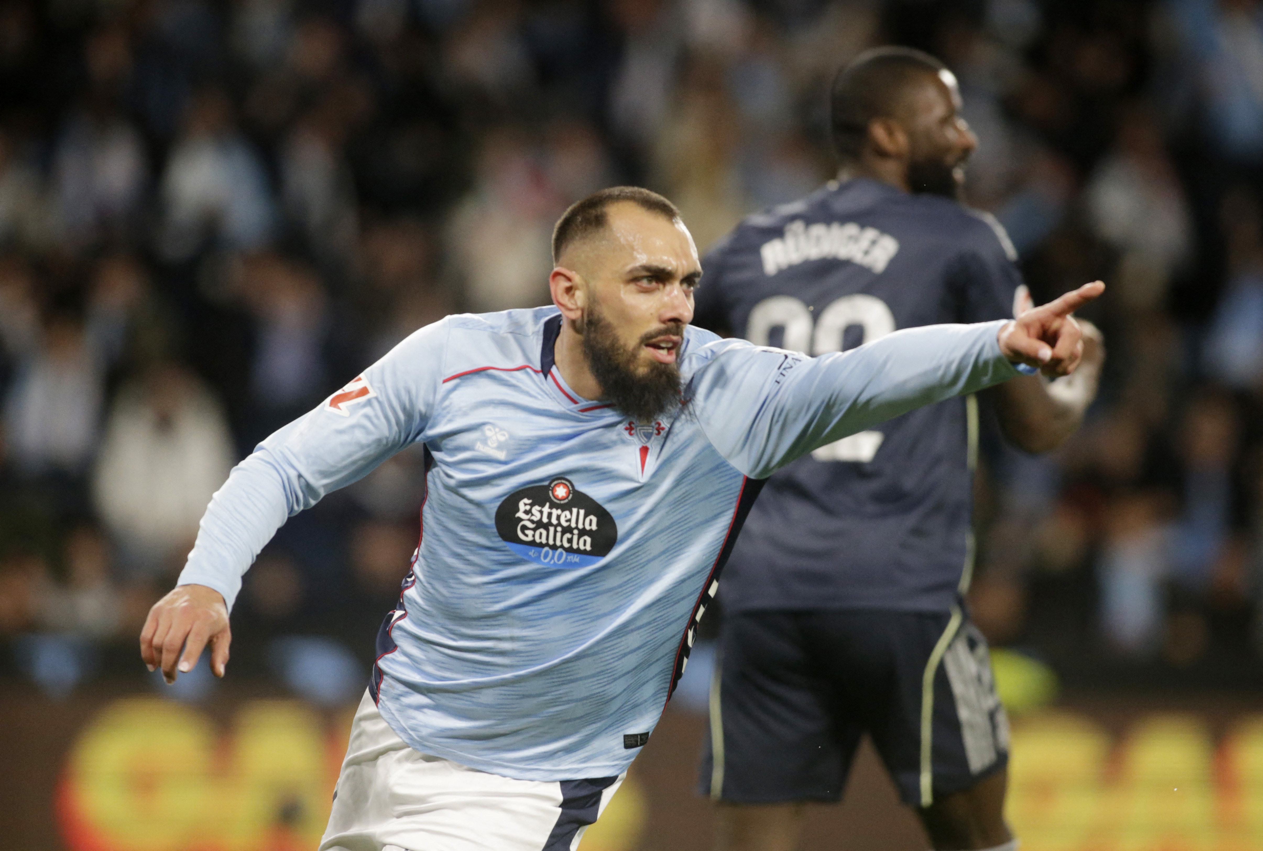 Soccer Football - LaLiga - Celta Vigo v Real Madrid - Estadio de Balaidos, Vigo, Spain - March 6, 2026 Celta Vigo's Borja Iglesias celebrates scoring their first goal REUTERS/Miguel Vidal