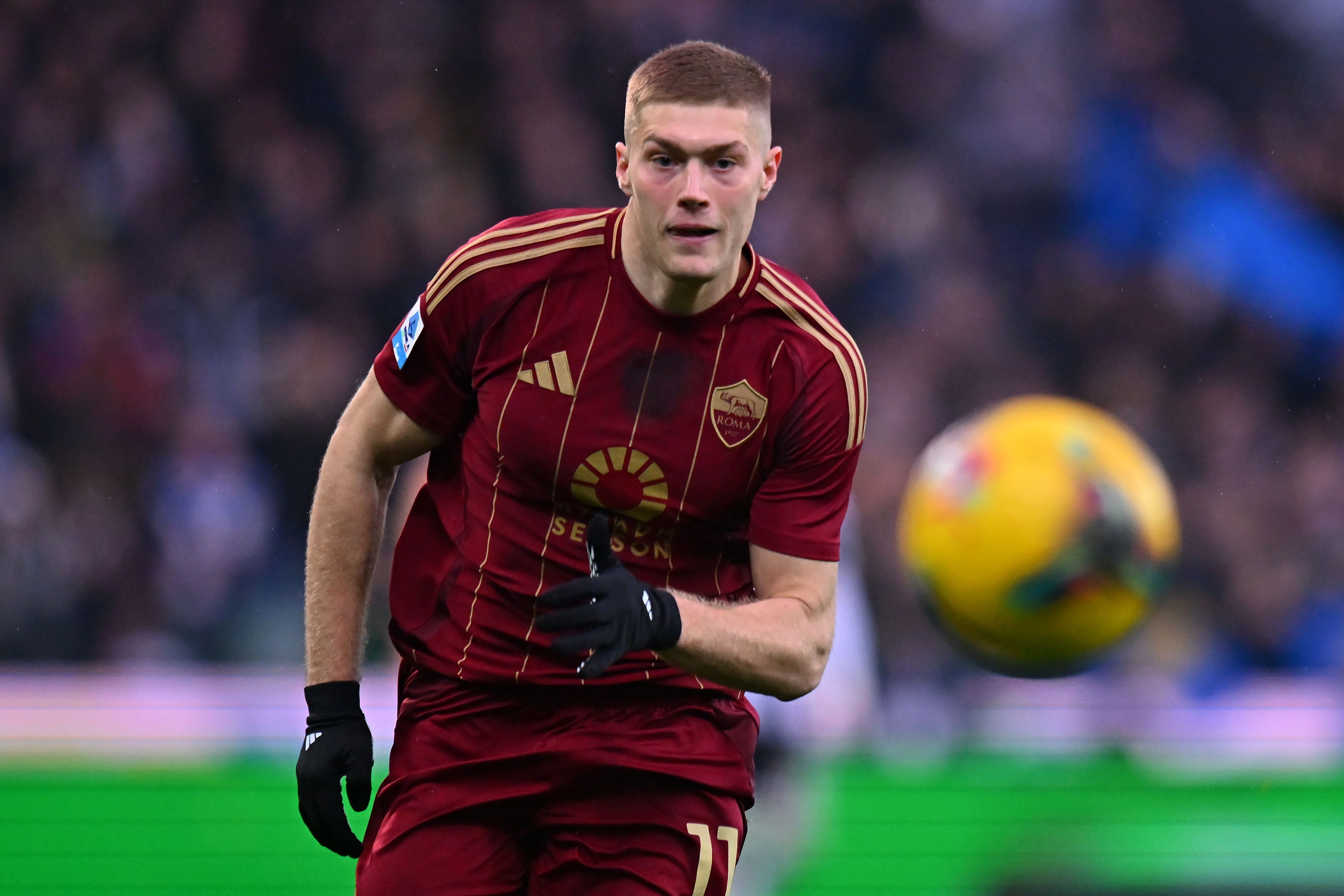 UDINE, ITALY - JANUARY 26: Artem Dovbyk of AS Roma during the Serie A match between Udinese and AS Roma at Stadio Friuli on January 26, 2025 in Udine, Italy. (Photo by Alessandro Sabattini/Getty Images)