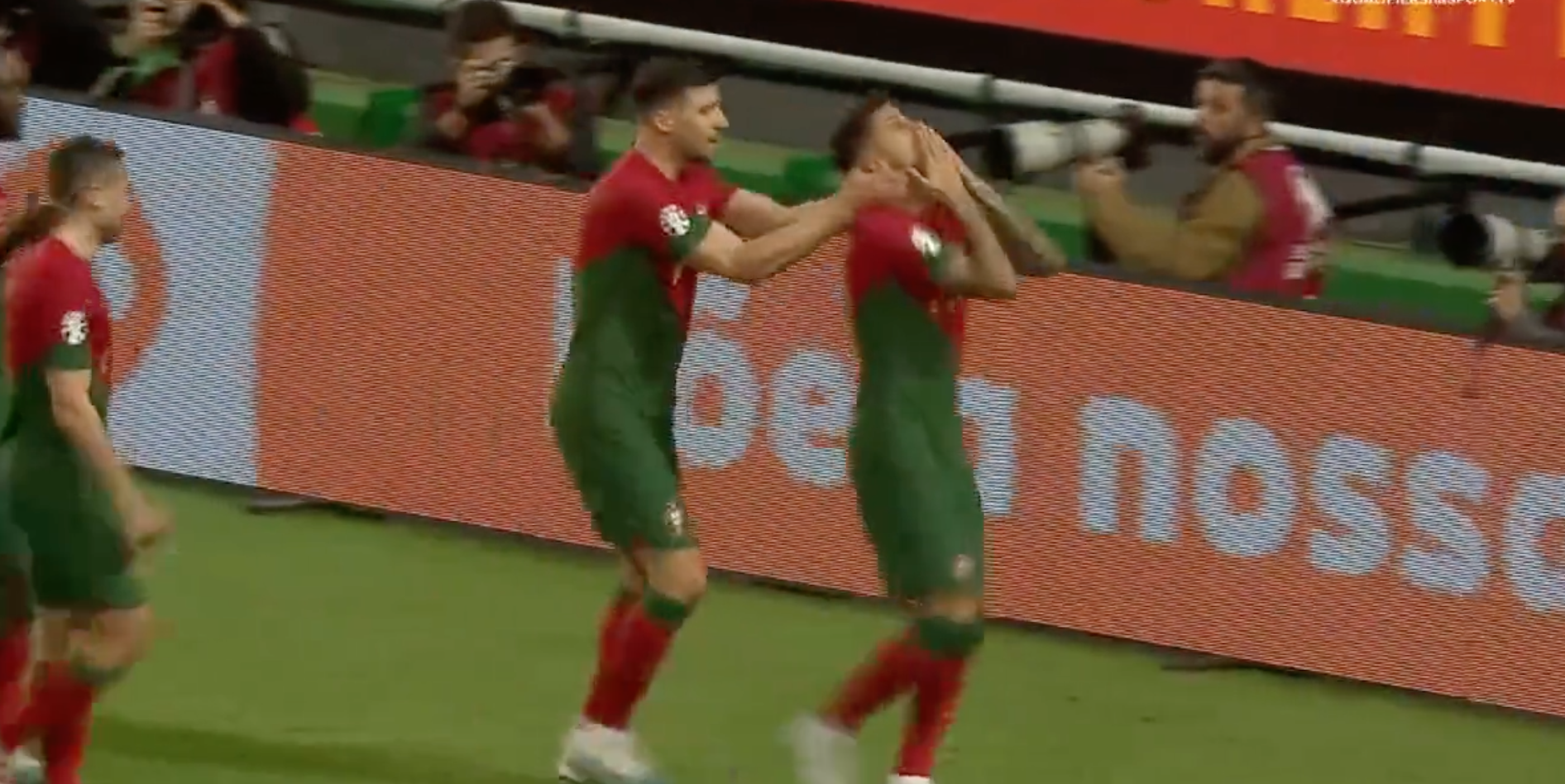 Nadie lo vio salvo él: el 1-0 de Portugal fue de Cristiano y tiene miga