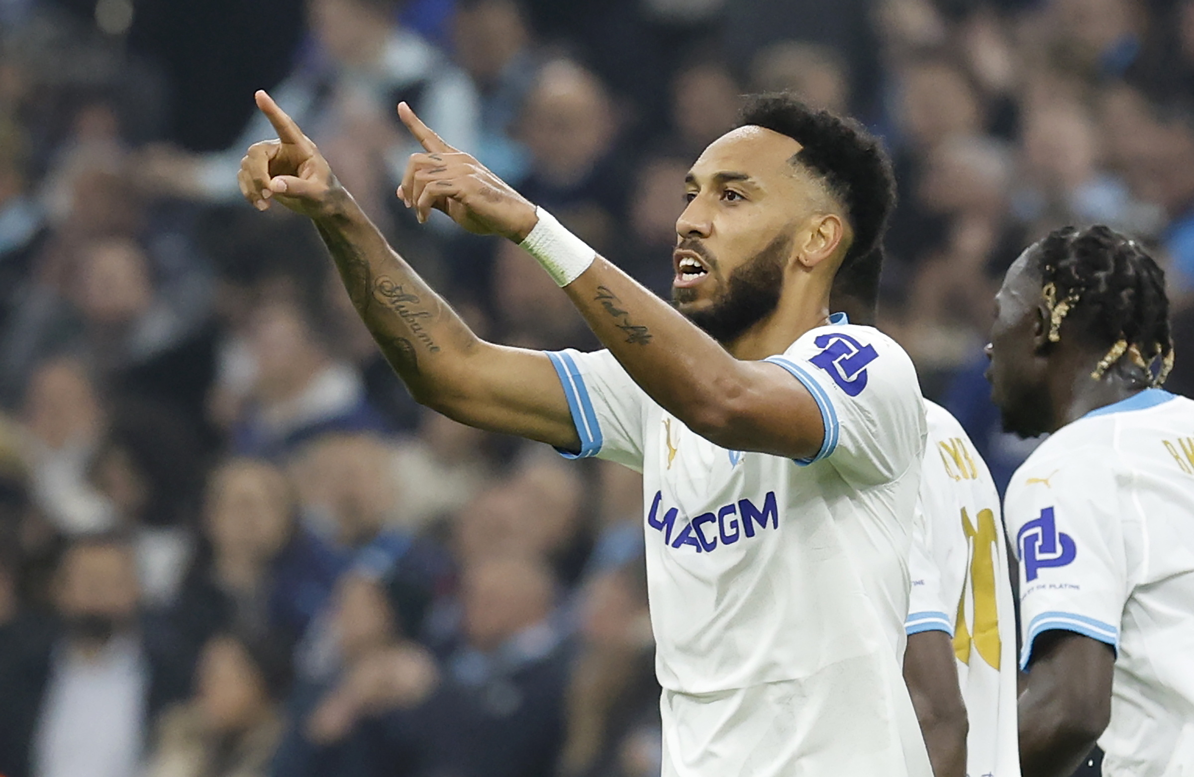 Marseille (France), 22/02/2024.- Pierre-Emerick Aubameyang of Marseille celebrates after scoring the 1-1 during the UEFA Europa League knock- out round play-offs, 2nd leg soccer match between Olympique Marseille and Shaktar Donetsk, France 22 February 2024. (Francia, Marsella) EFE/EPA/SEBASTIEN NOGIER