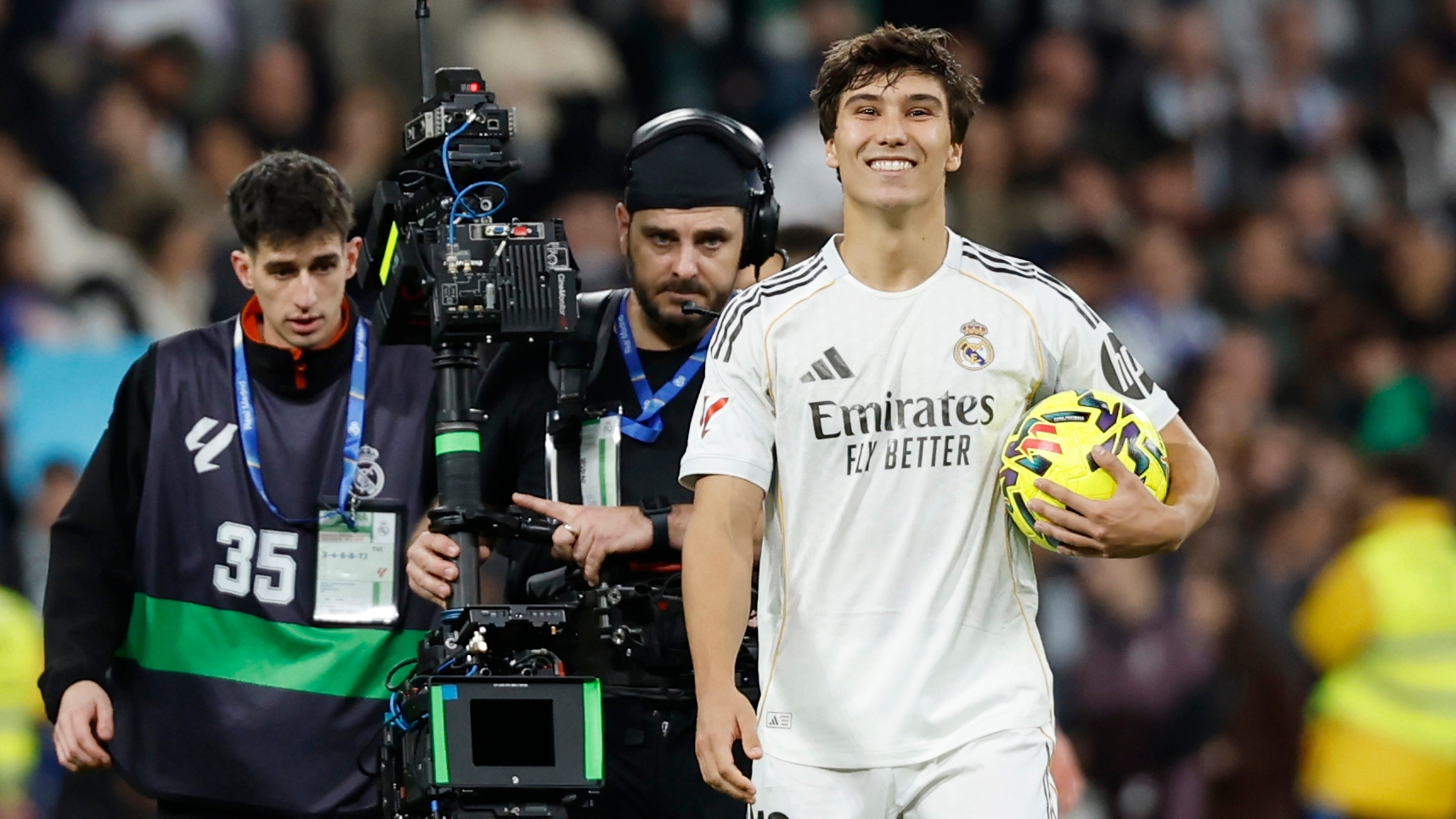 04/01/26  PARTIDO PRIMERA DIVISION 
REAL MADRID - REAL BETIS
GONZALO GARCIA BALON HAT TRICK ALEGRIA 