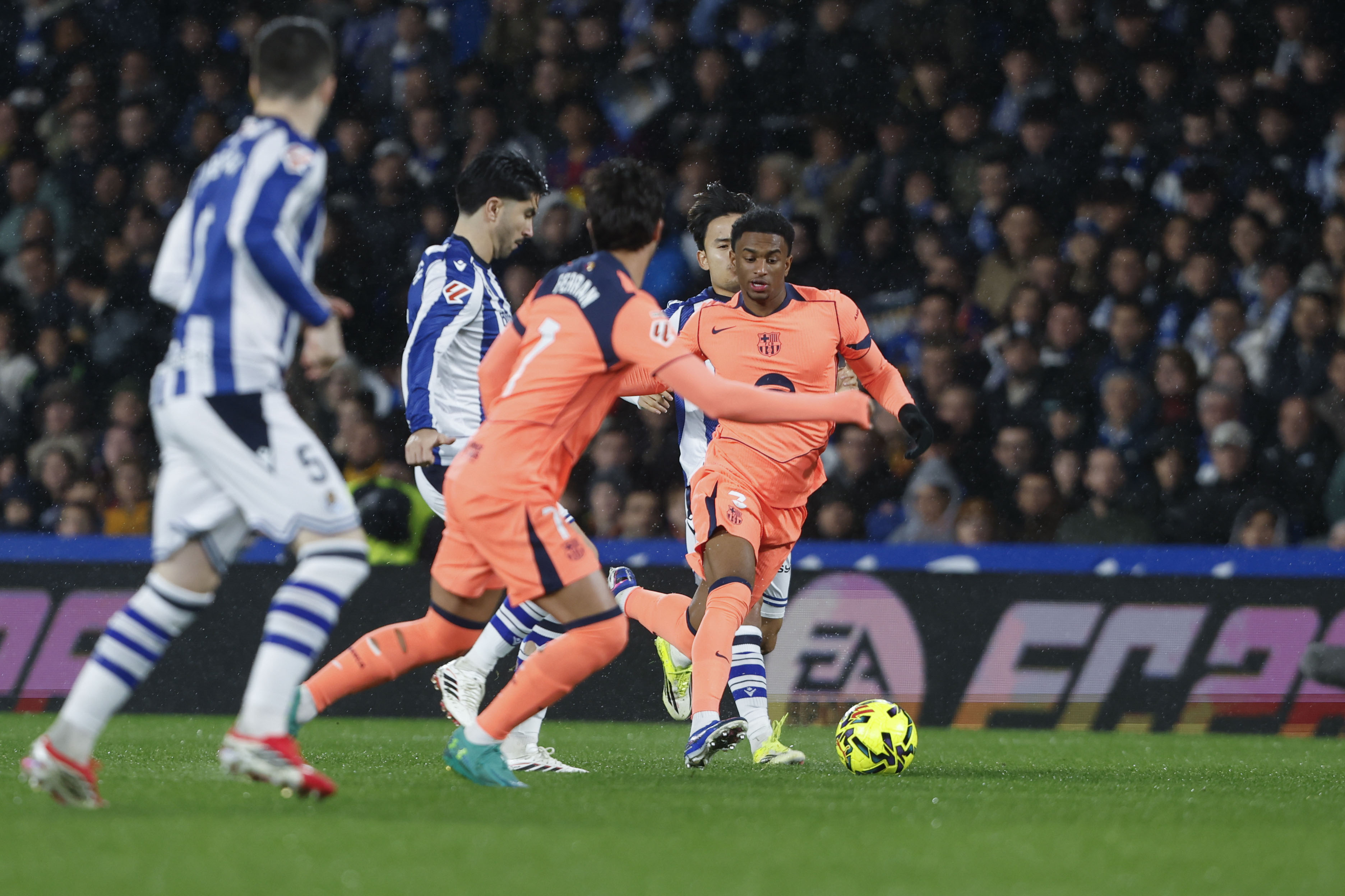 Alejandro Balde en el Real Sociedad - Barcelona