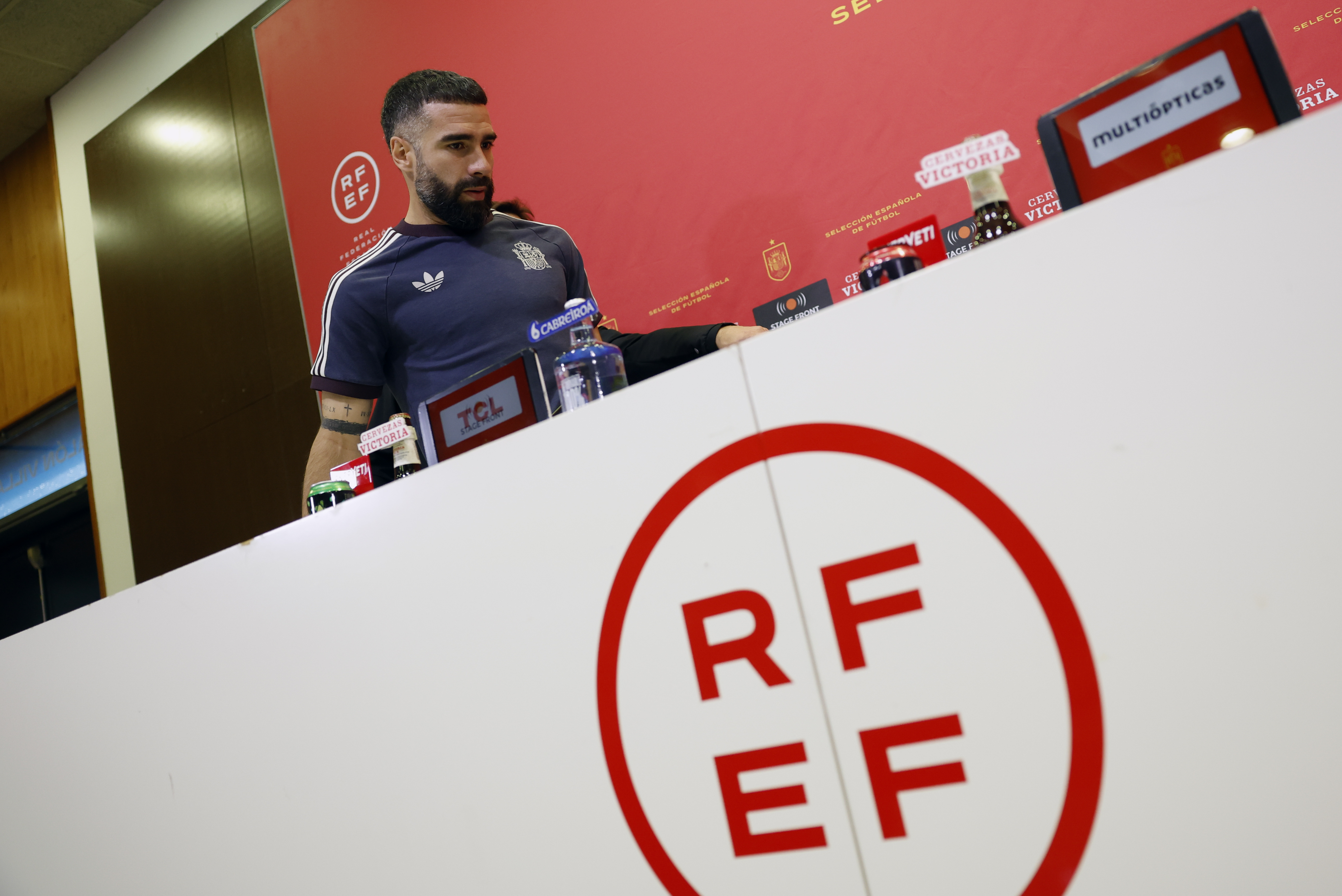 Última hora del España - Brasil, lío en la RFEF, Sainz gana en F1, MotoGP... | En directo: ‘La Pica de AS’