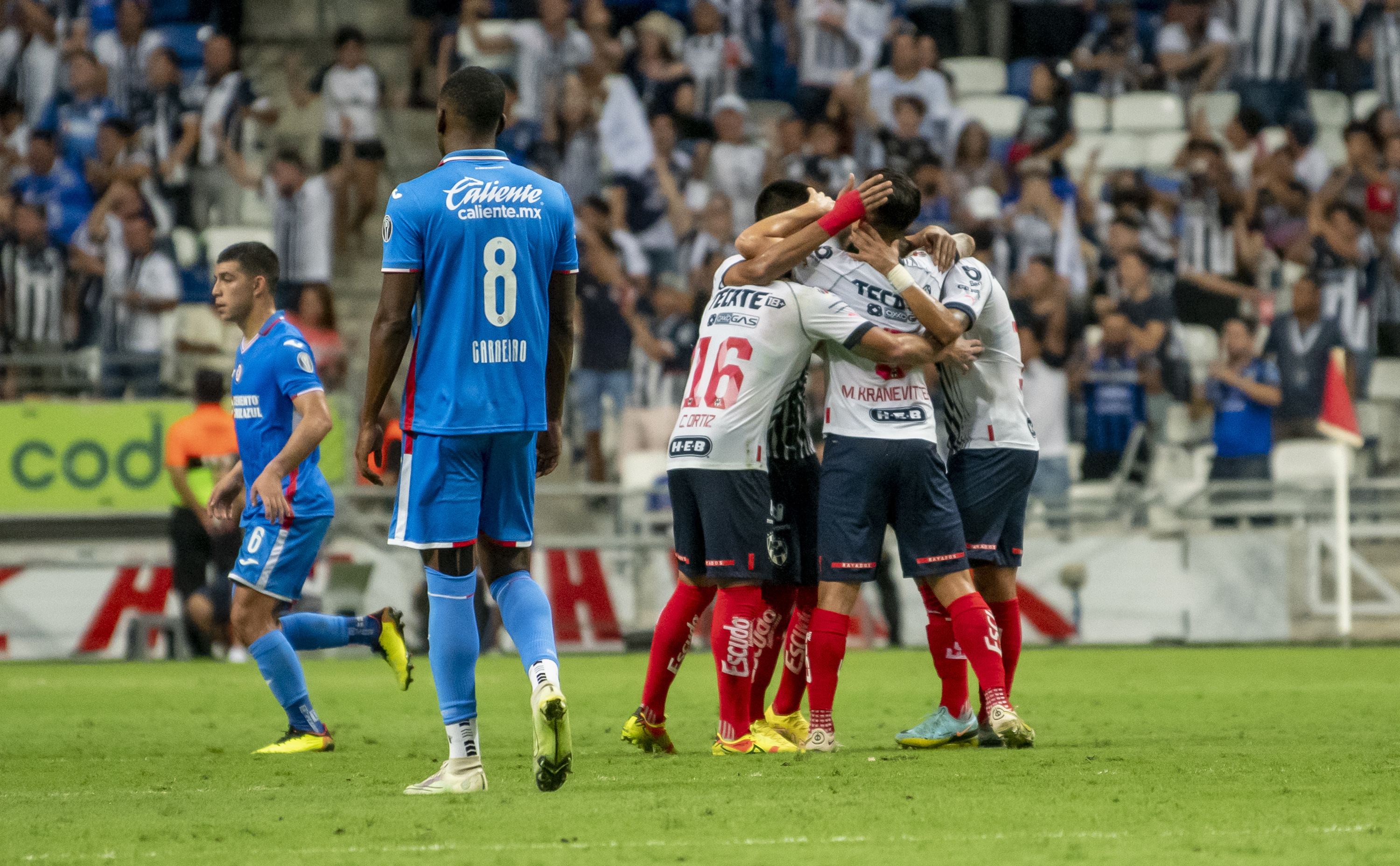 Two of the favorites face-off for a place in the semi-finals: Los Angeles  Football Club vs CF Monterrey