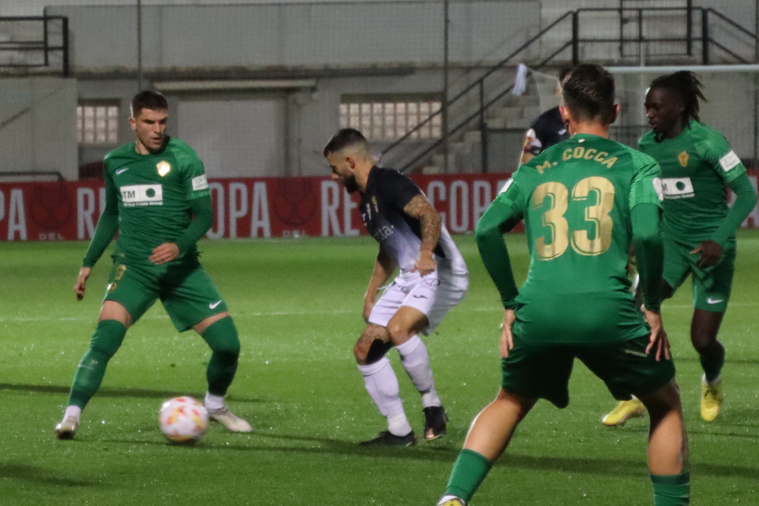 El Elche tira la Copa ante un Ceuta superior