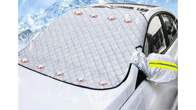 Este es el rascador de hielo que necesitas para tu coche y está a solo  44,99 euros