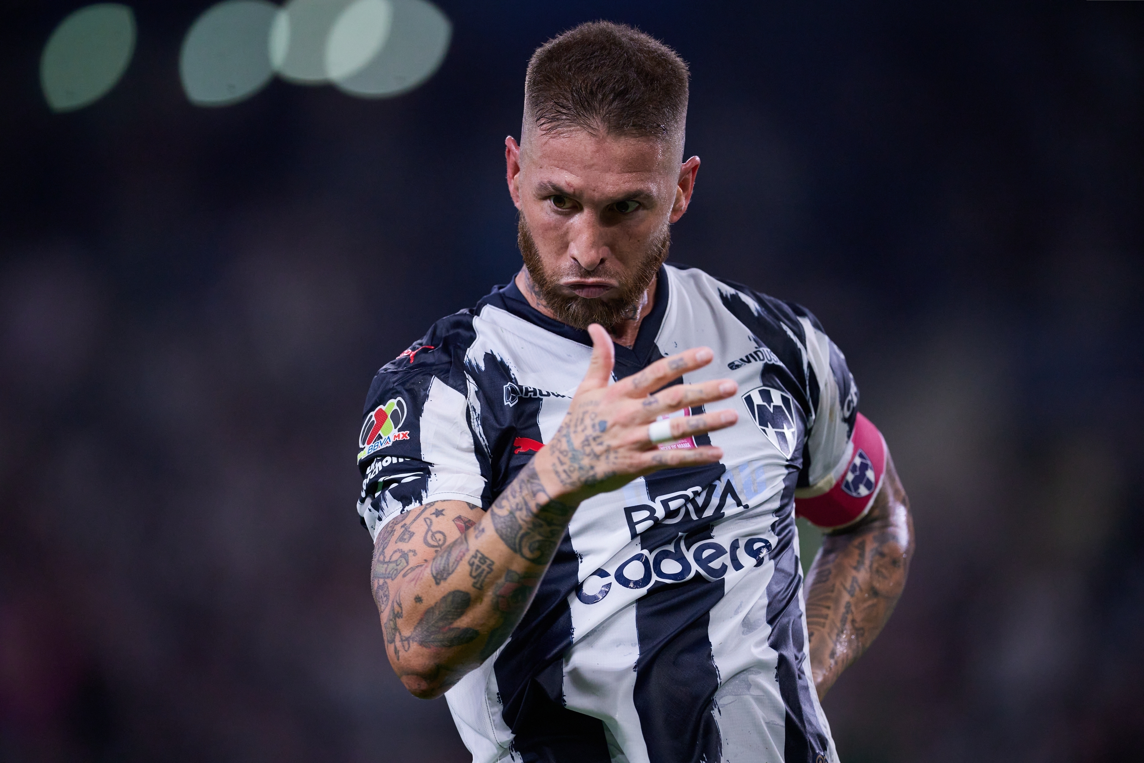 Ramos y Rayados ya negocian
