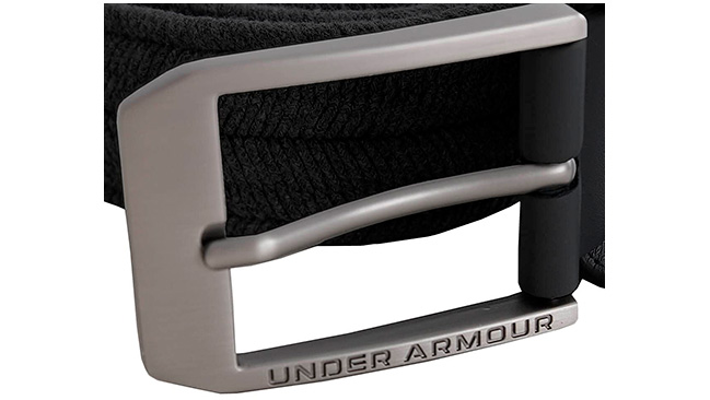 Encontramos un cinturón trenzado Under Armour es elástico y - Showroom
