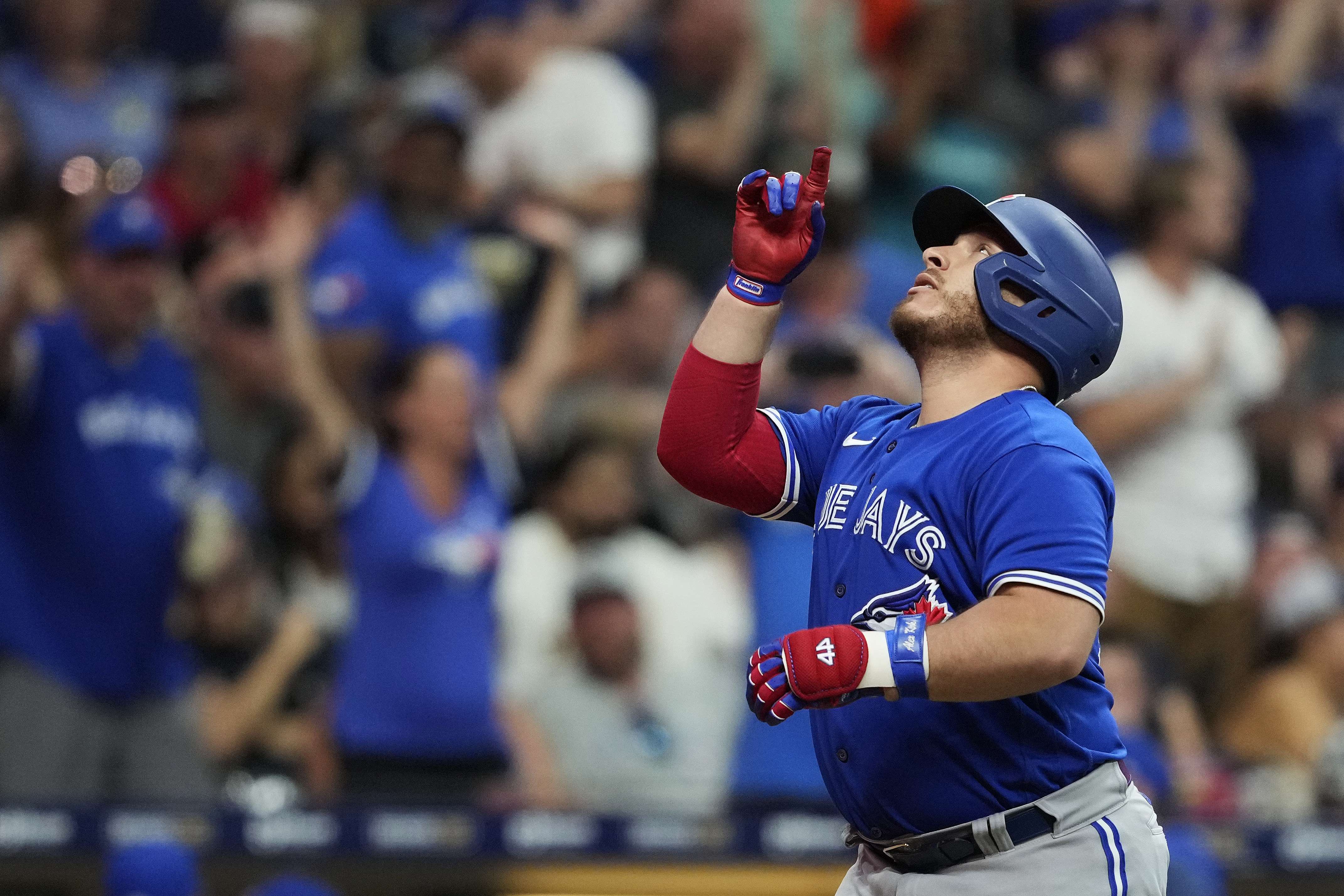 Alejandro Kirk llegó a cinco cuadrangulares con los Blue Jays - AS México