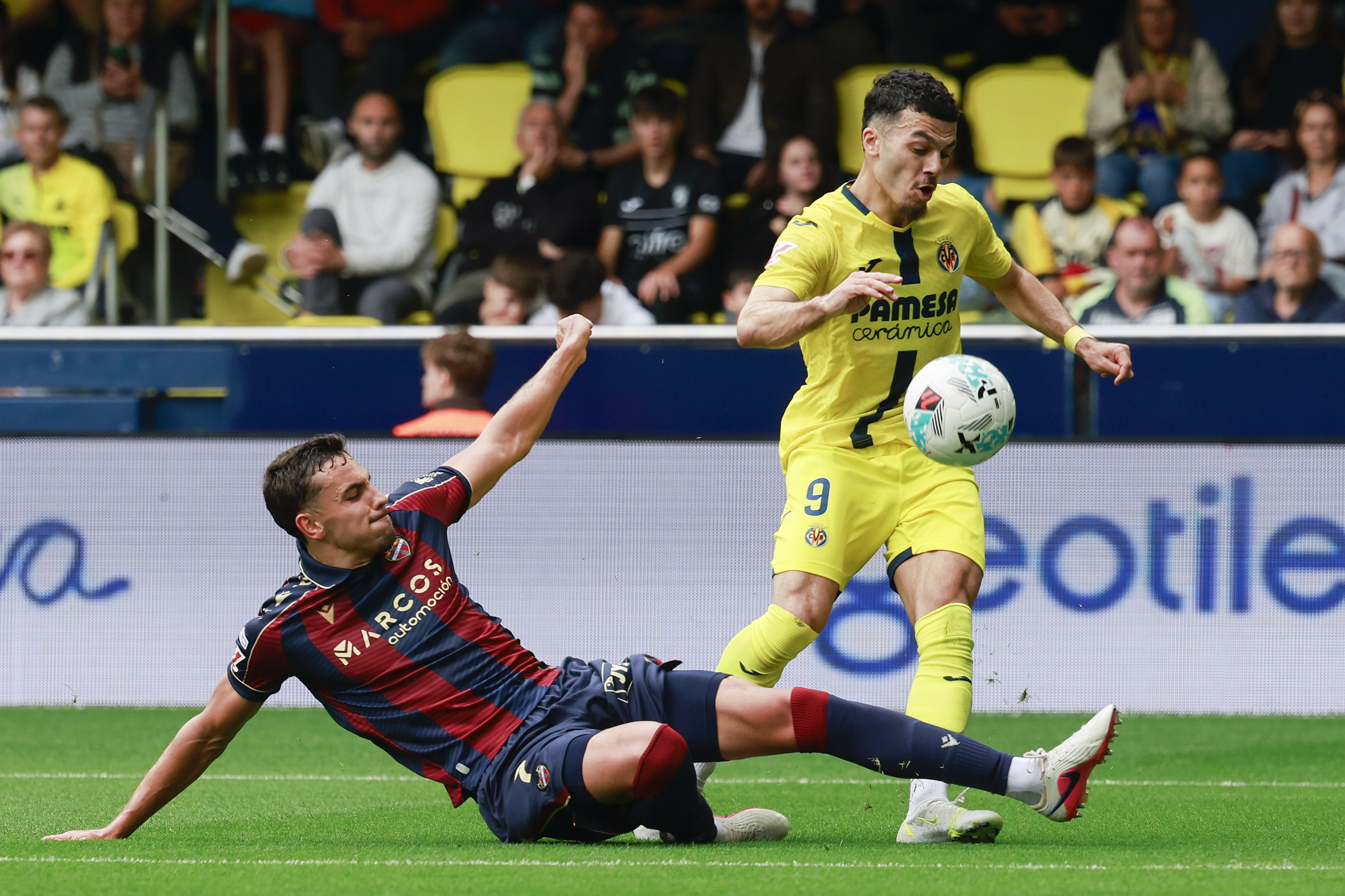Villarreal golea 5-1 al Levante y sella su pase a la Champions por segundo año consecutivo — image 4
