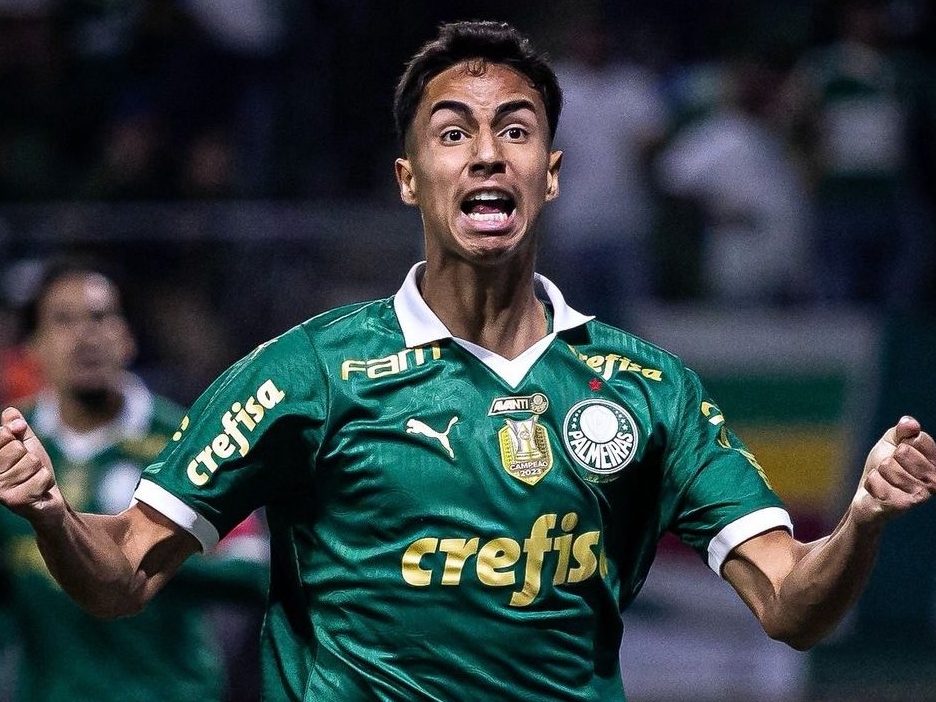 "La Premier infl el precio de Vitor Reis"