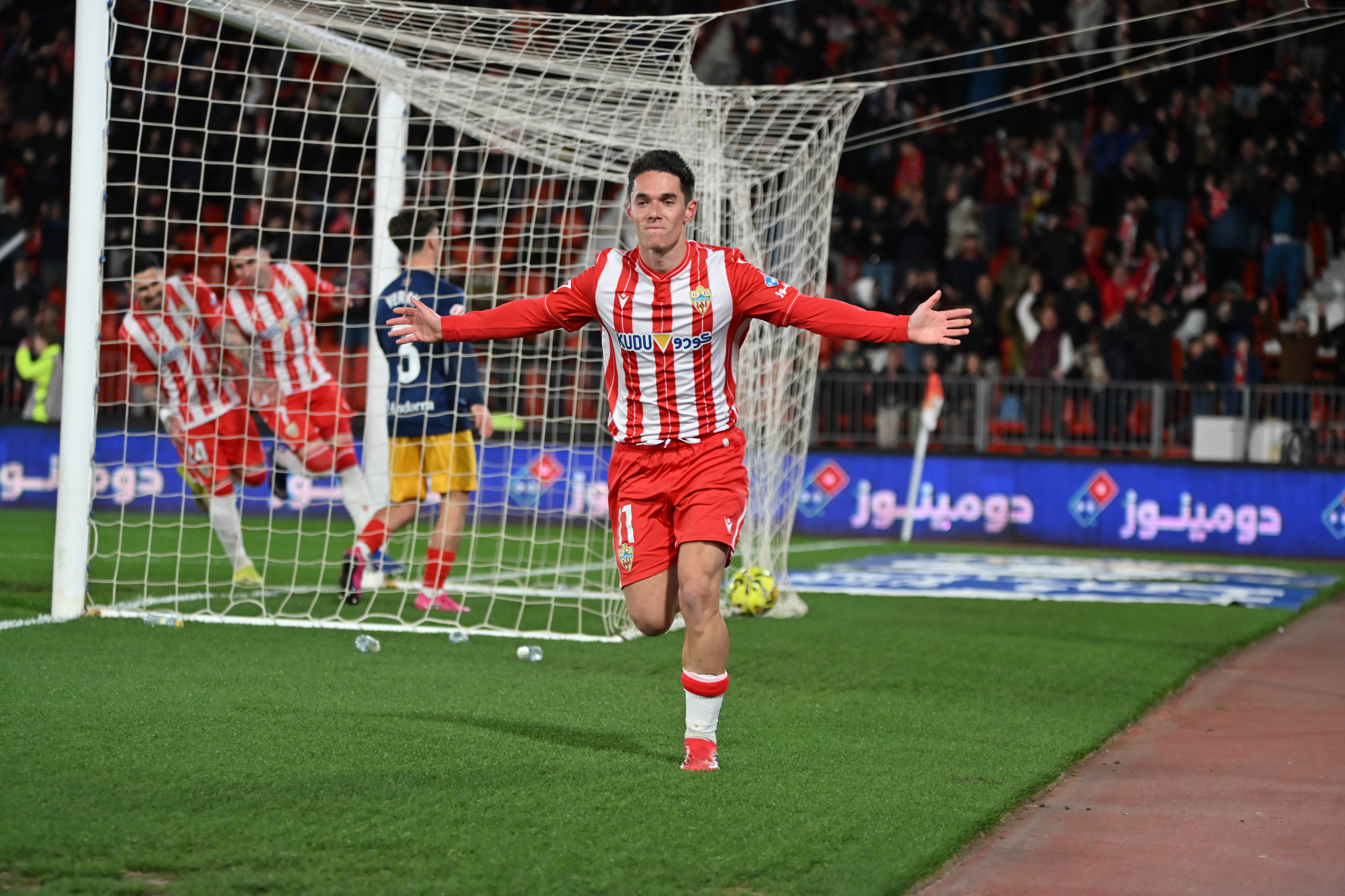 Andrés Fernández y Arribas dan alas a la remontada del Almería