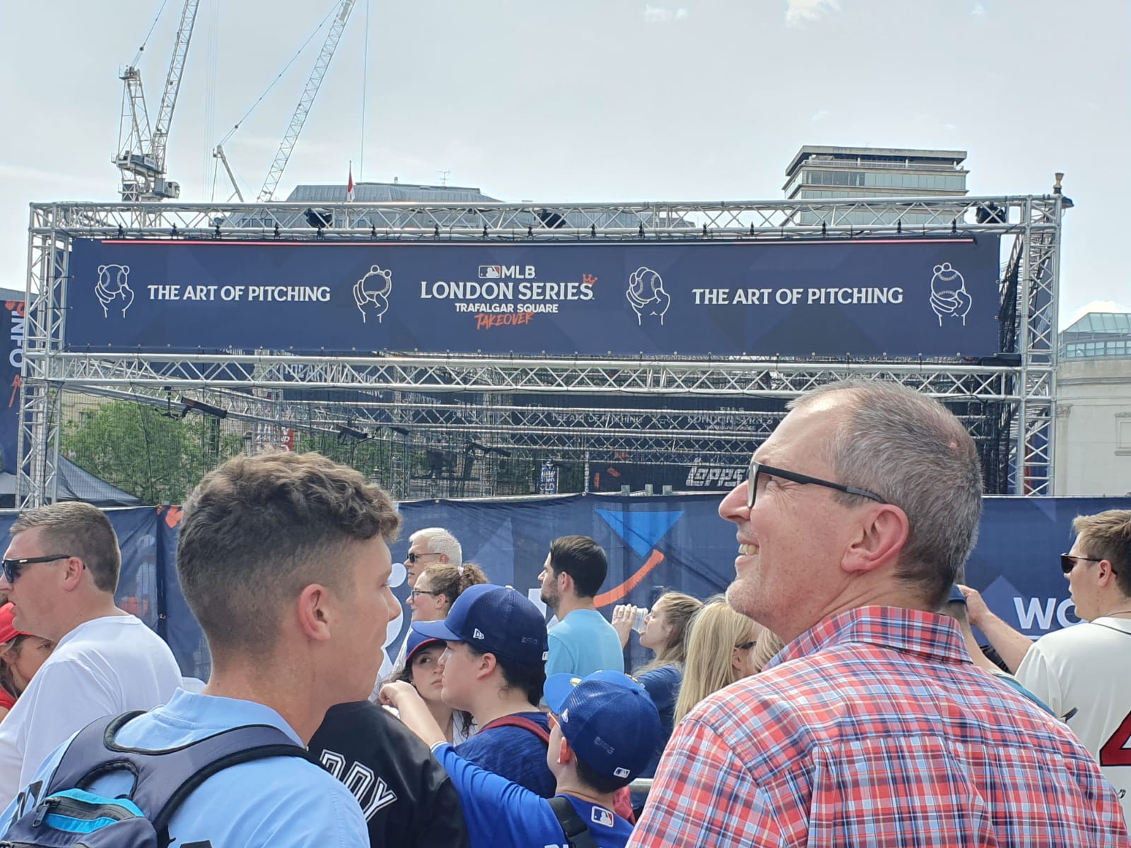 Chicago Cubs and St Louis Cardinals draw 2023 MLB London Series but  baseball is the winner as America's pastime takes over