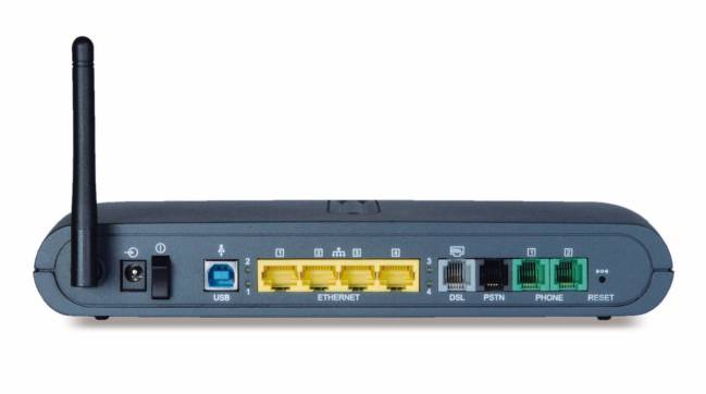 Router con una app para gestionar el acceso a Internet de los más pequeños  - Conectores-Redes-Fibra óptica-FTTh-Ethernet