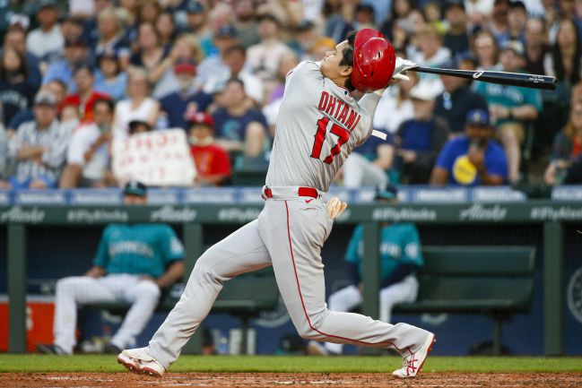 With his 32nd home run, Shohei Ohtani - Los Angeles Angels