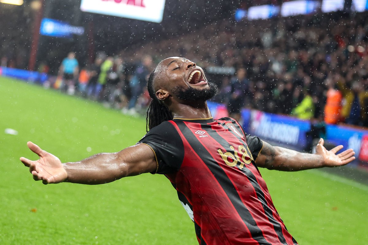 Semenyo ya tiene precio