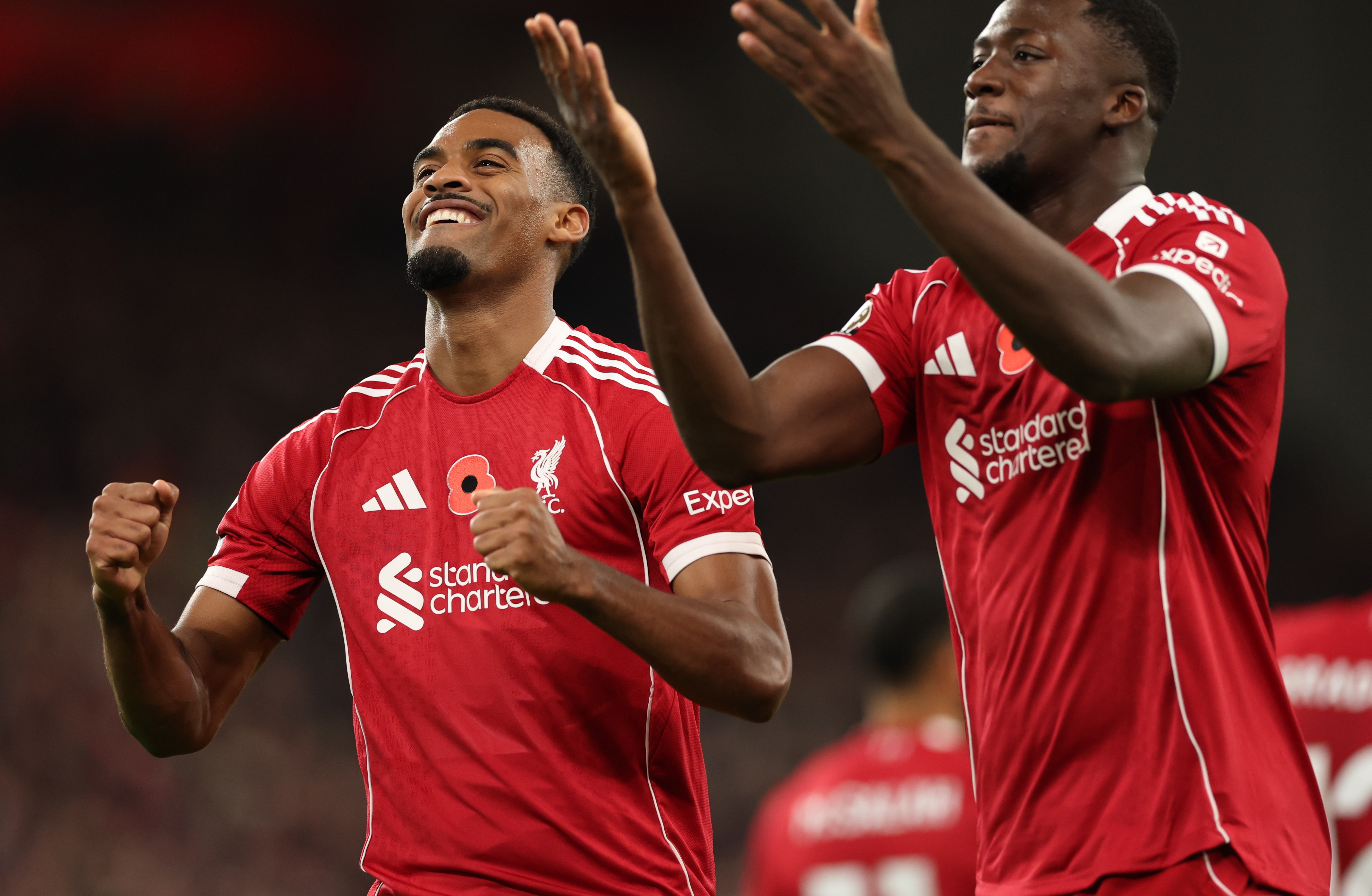 LIVERPOOL (United Kingdom), 01/11/2025.- Ryan Gravenberch (L) of Liverpool celebrates scoring the 2-0 goal with Ibrahima Konate of Liverpool (R) during the English Premier League match between Liverpool FC and Aston Villa FC, in Liverpool, Britain, 01 November 2025. (Reino Unido) EFE/EPA/ADAM VAUGHAN EDITORIAL USE ONLY. No use with unauthorized audio, video, data, fixture lists, club/league logos, 'live' services or NFTs. Online in-match use limited to 120 images, no video emulation. No use in betting, games or single club/league/player publications.
