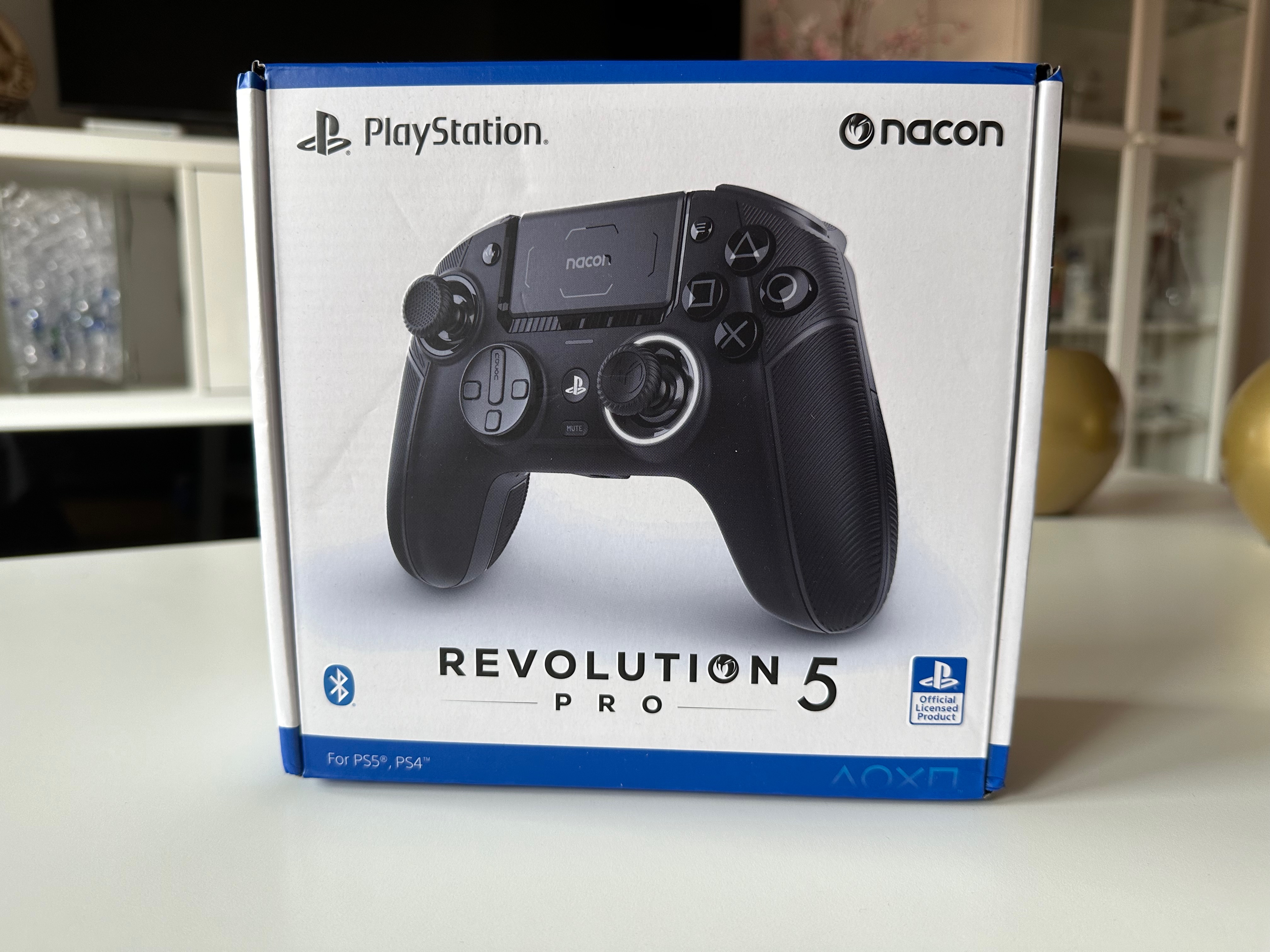 Revolution Pro Controller. Unboxing del mando de Nacon para PS4 