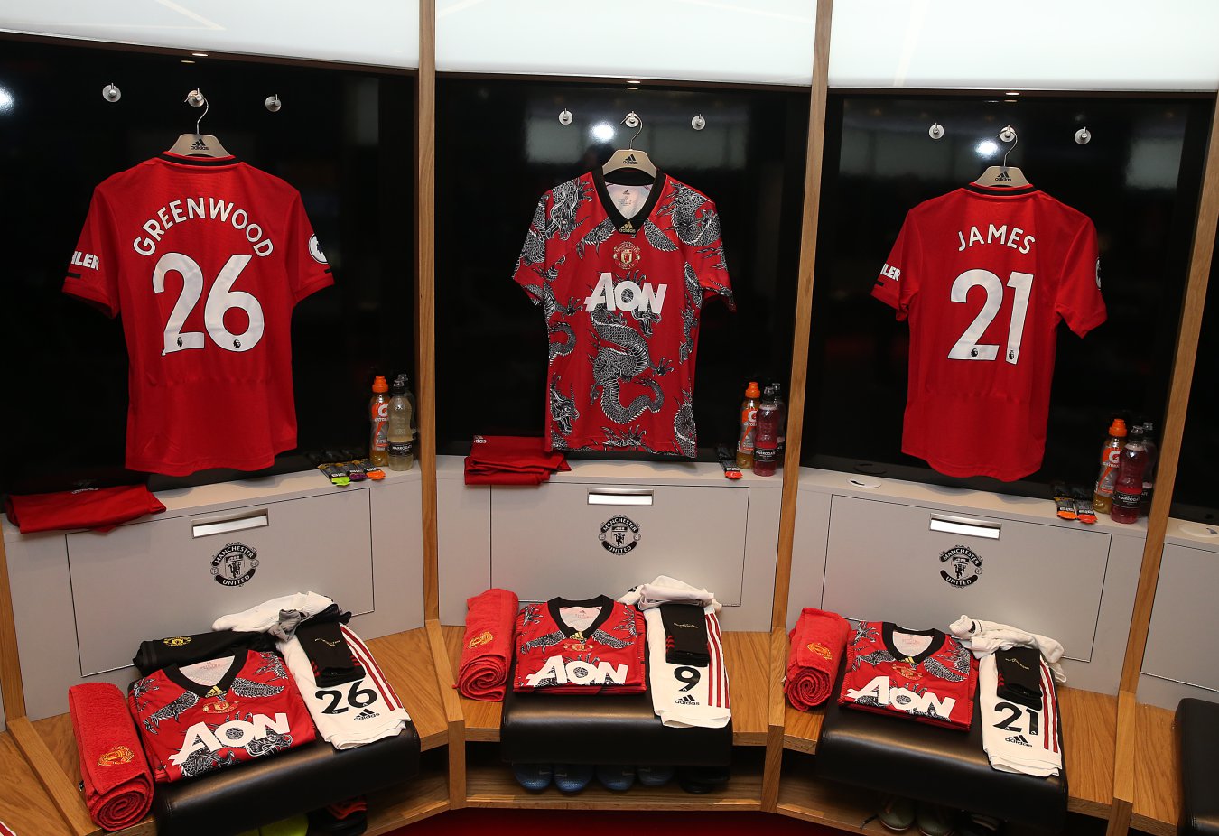 manchester united chinese new year