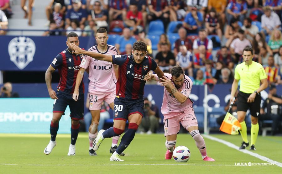 Resumen y goles del Levante vs. Oviedo de LaLiga Hypermotion