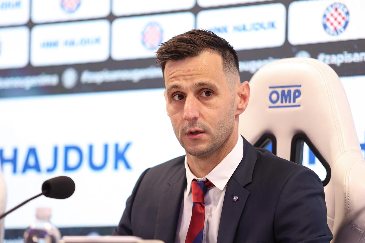 Kalinic 'raja' de la directiva del Hajduk Split: "No saben nada de fútbol"