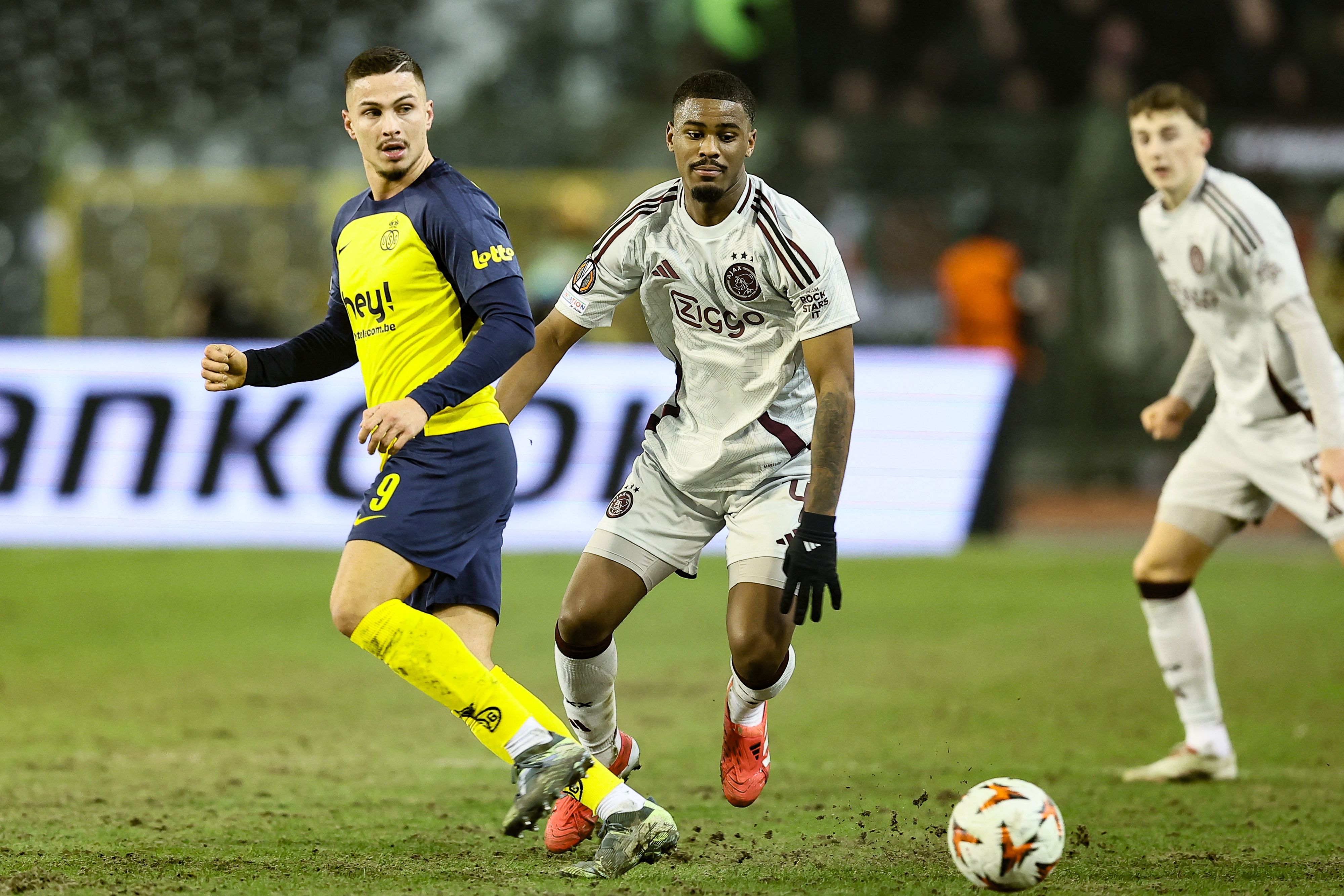 Franjo Ivanovic, cerca del Benfica