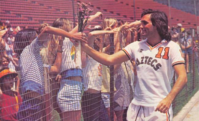 NASL Action: Los Angeles Aztecs - 1970s Soccer USA