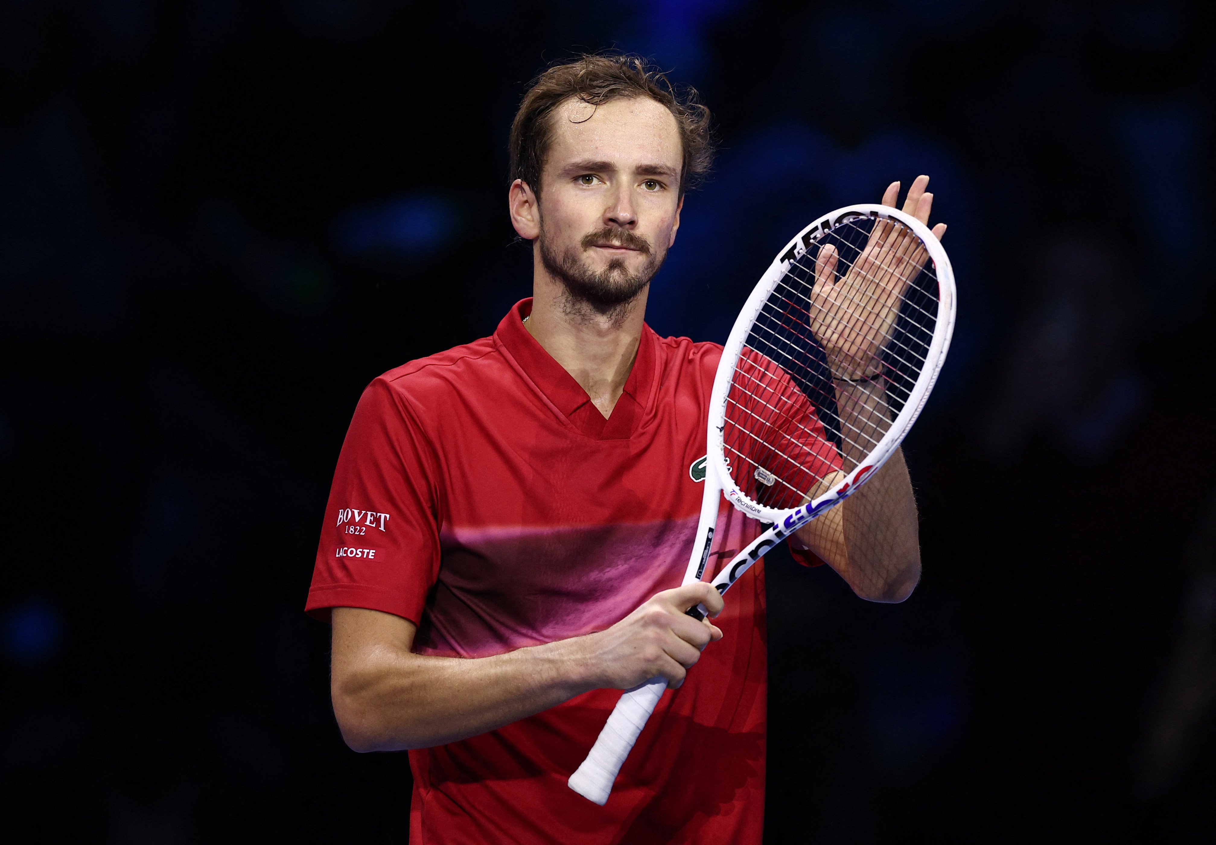 Daniil Medvedev celebra su victoria contra Alex de Miñaur en las ATP Finals.