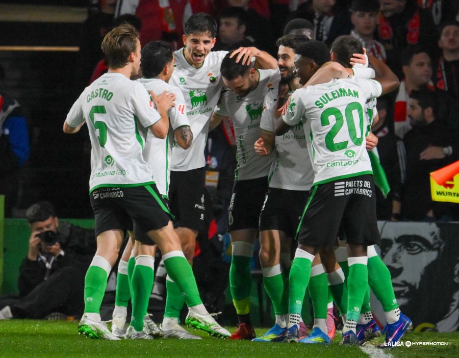 Ocho equipos en nueve puntos, uno de los ascensos a Primera más caro 