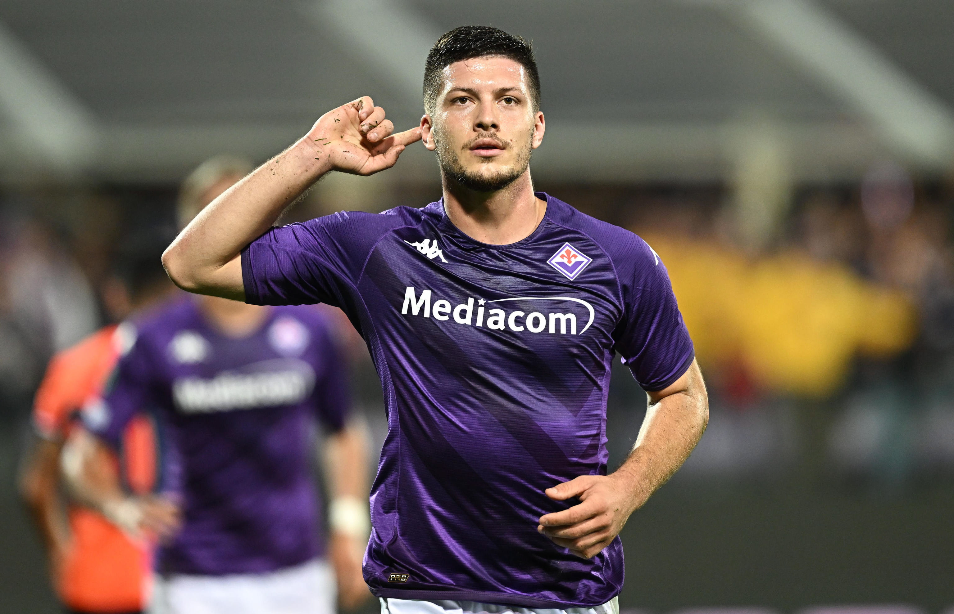 Jovic: “Quiero dejar mi huella en la Fiorentina”